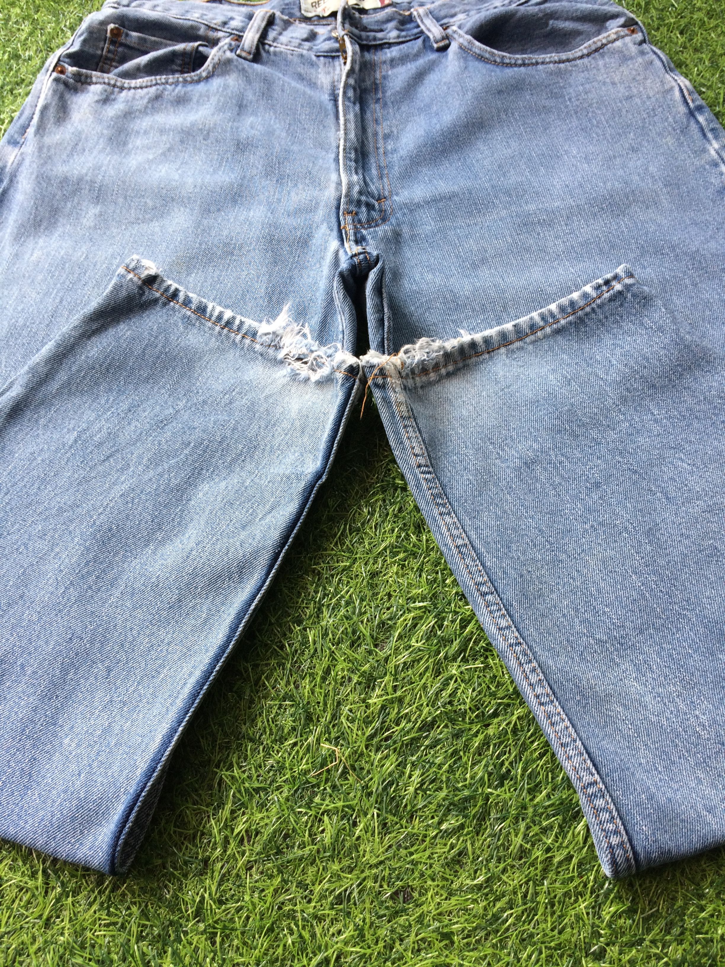 Levi's Vintage Distressed Levis 550 Jeans #B-762 Size US 35 - 5 Thumbnail