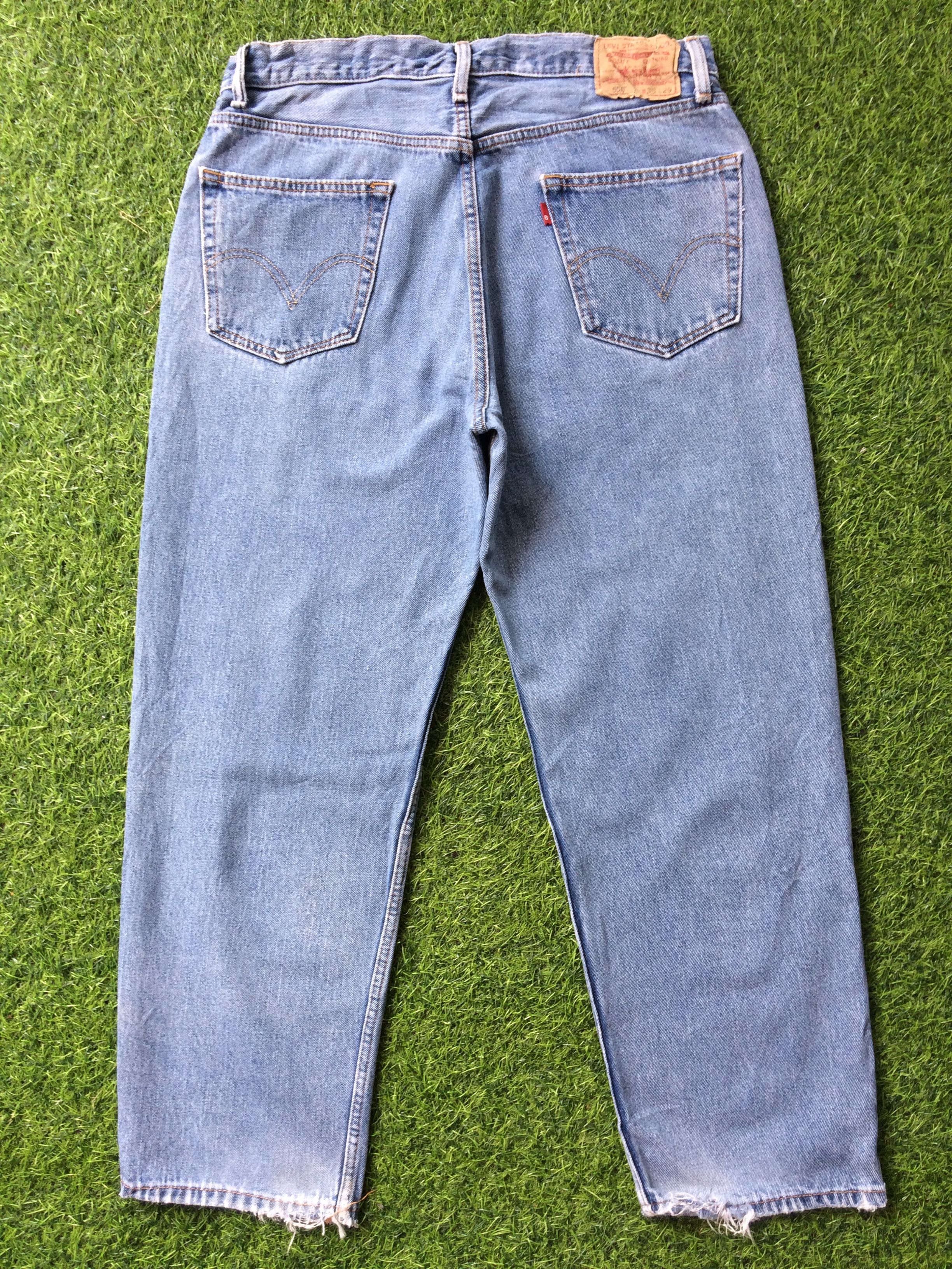 Levi's Vintage Distressed Levis 550 Jeans #B-762 Size US 35 - 2 Thumbnail