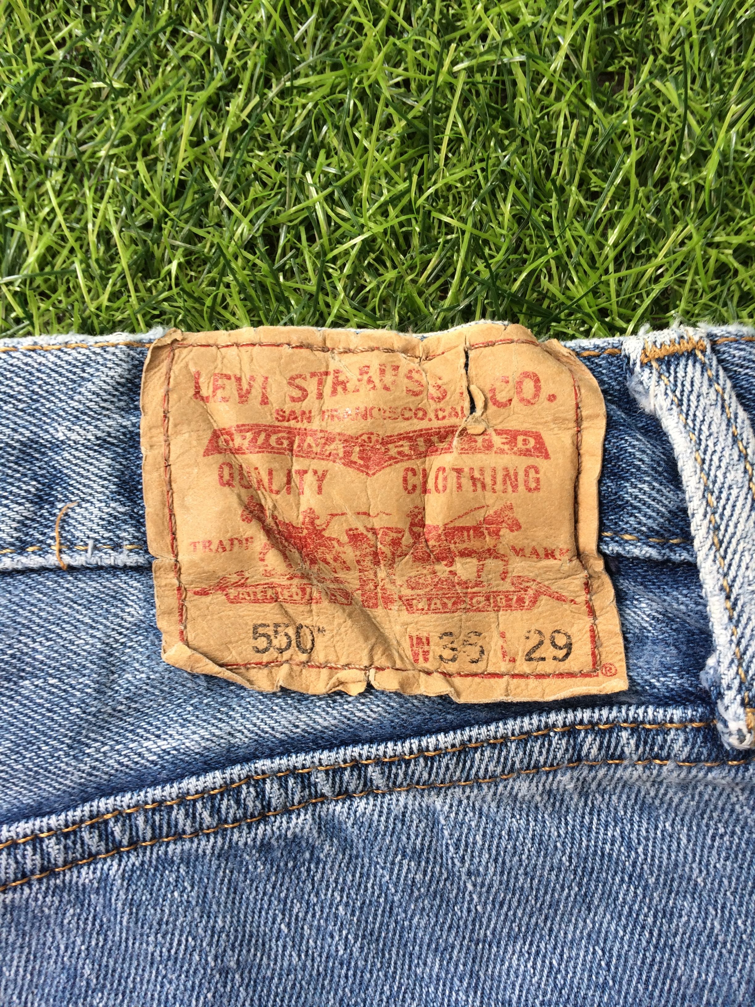 Levi's Vintage Distressed Levis 550 Jeans #B-762 Size US 35 - 10 Thumbnail
