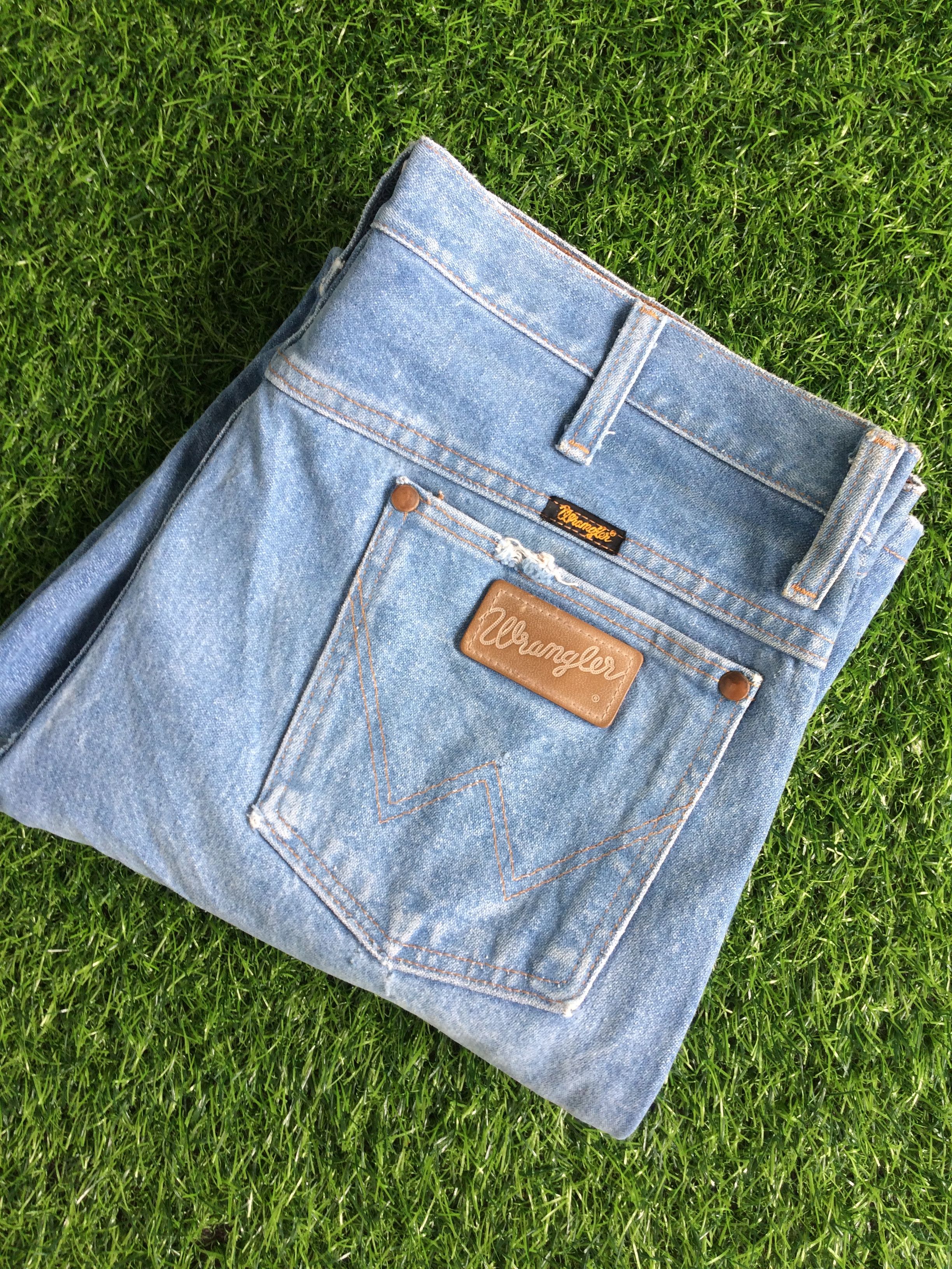 Wrangler Vintage 90's Wrangler Western Distressed Jeans #B-010 Size US 35 - 1 Thumbnail