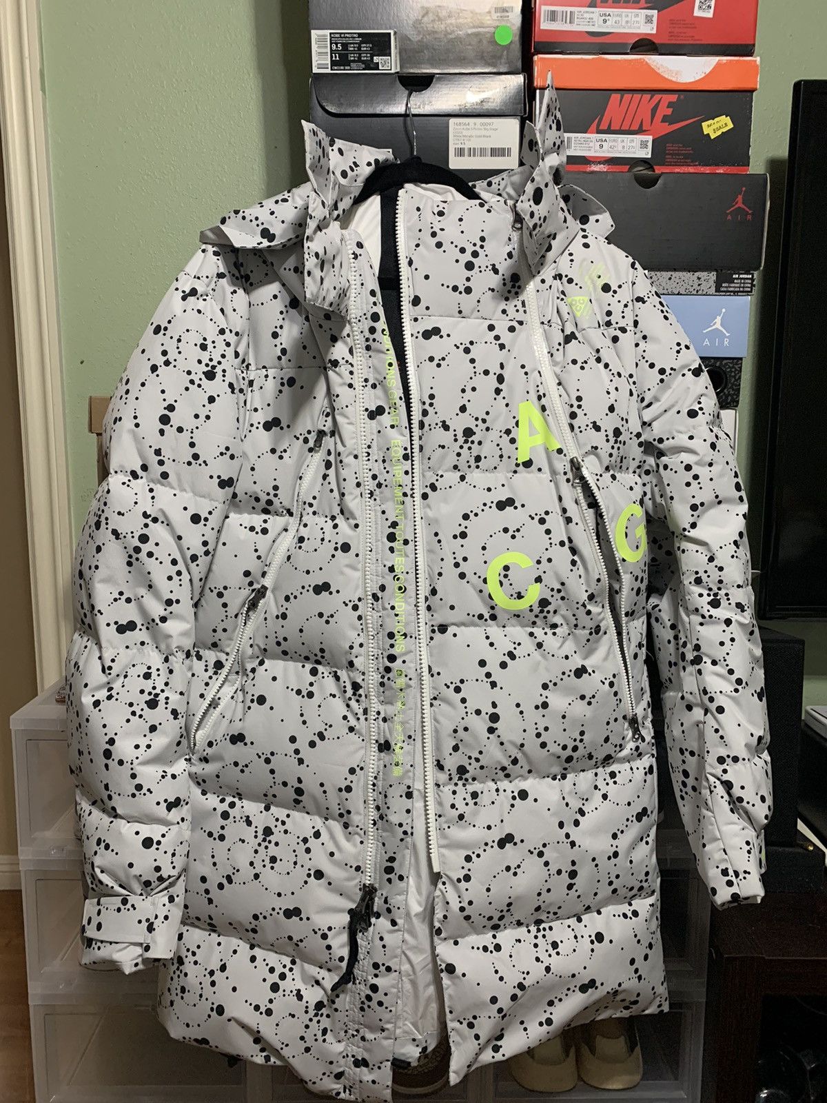 acg down fill parka