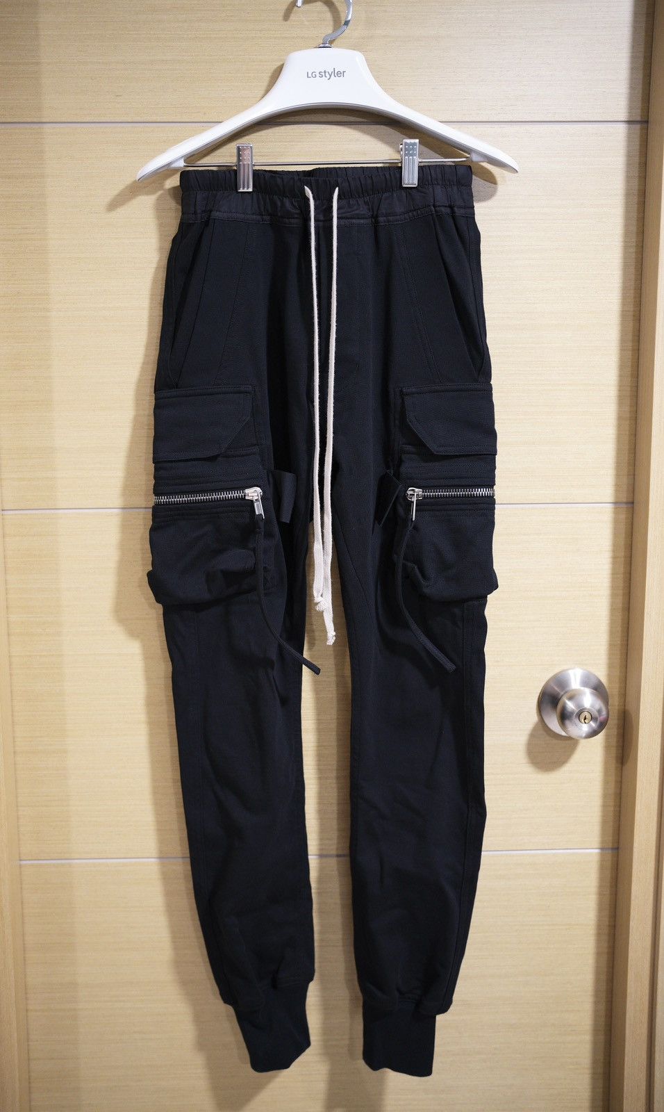 Rick Owens Cargo Jog 46 Rick Owens Mastodon Cargo Jog 46 黒