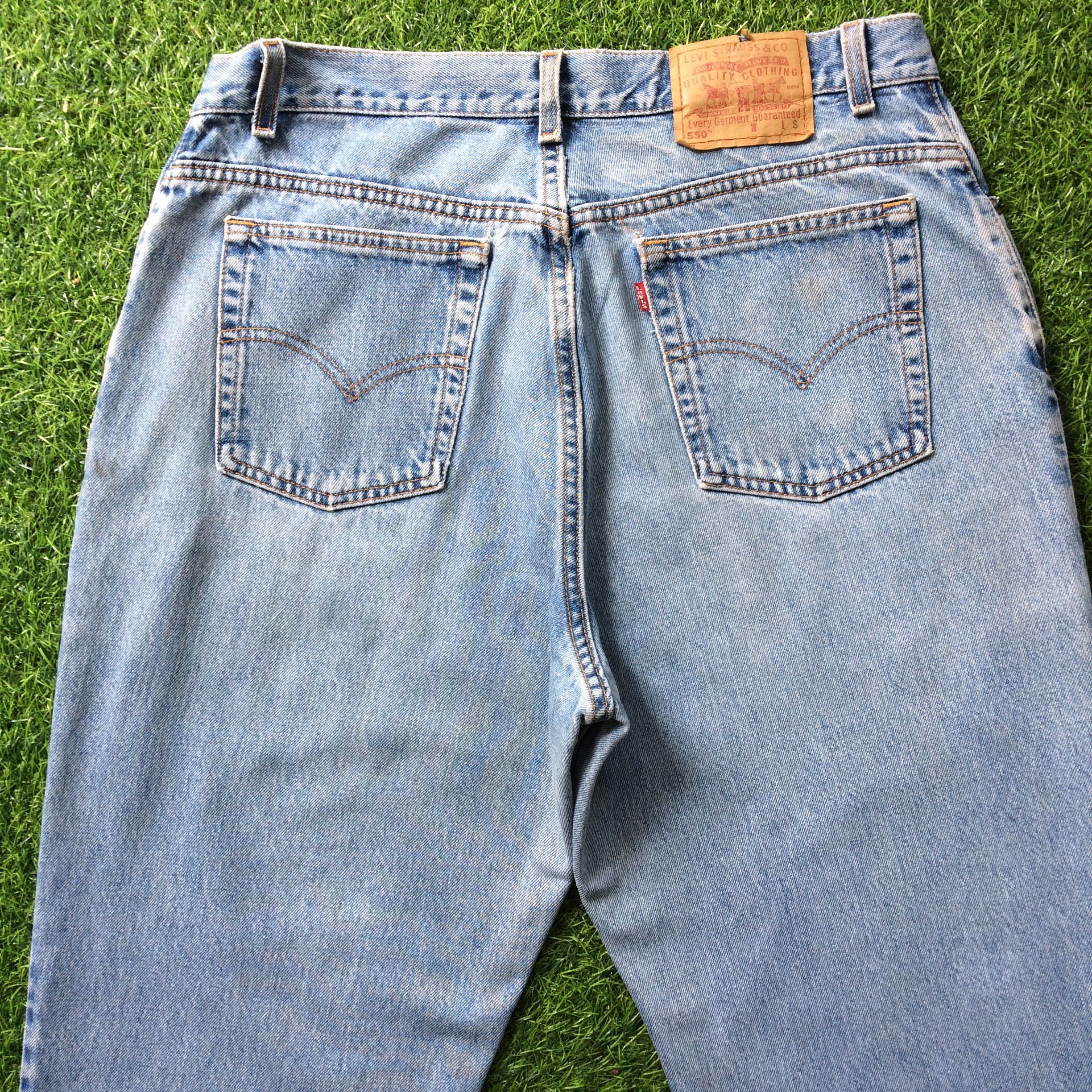 Levi's Vintage Levis 550 Light Wash Jeans #B-856 Size US 34 / EU 50 - 4 Thumbnail