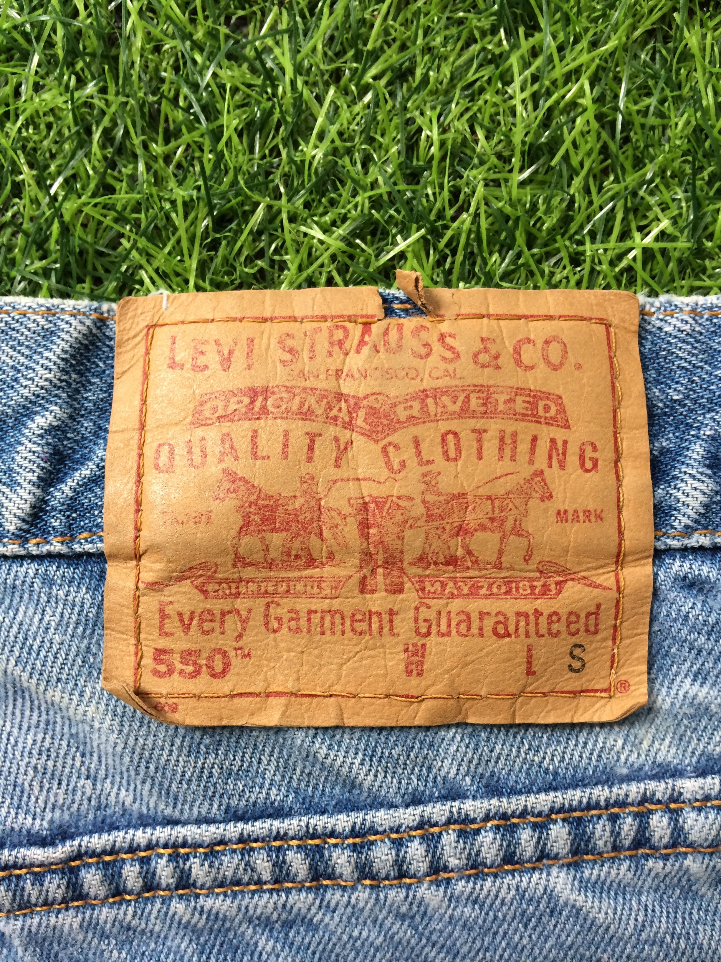 Levi's Vintage Levis 550 Light Wash Jeans #B-856 Size US 34 / EU 50 - 10 Thumbnail