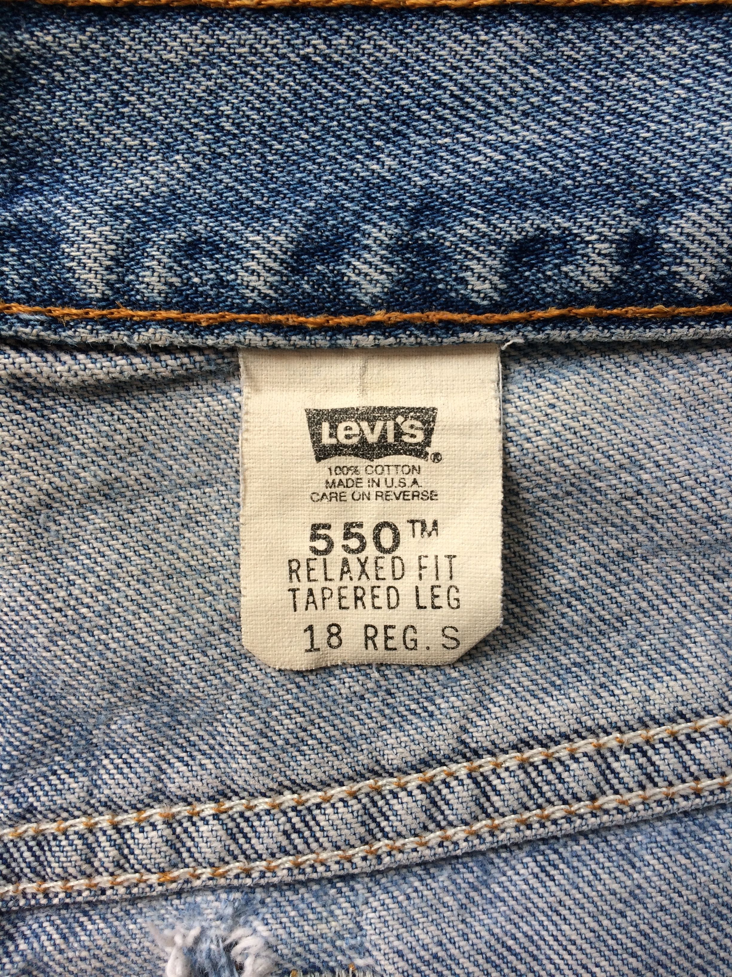 Levi's Vintage Levis 550 Light Wash Jeans #B-856 Size US 34 / EU 50 - 11 Thumbnail