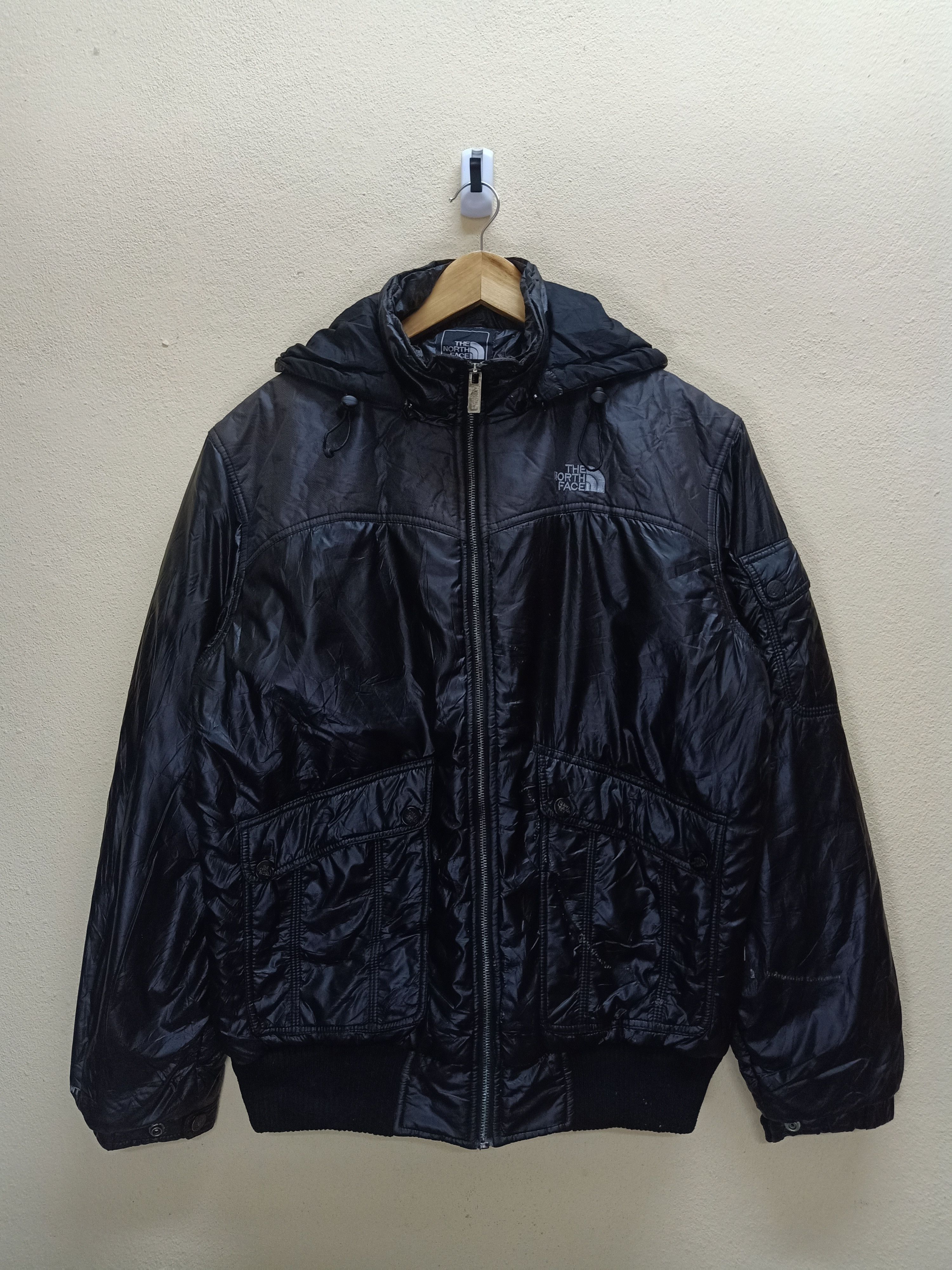 The North Face THE NORTH FACE HyVent Embroidered Logo Black Hoodie Jacket Size US XL / EU 56 / 4 - 1 Thumbnail