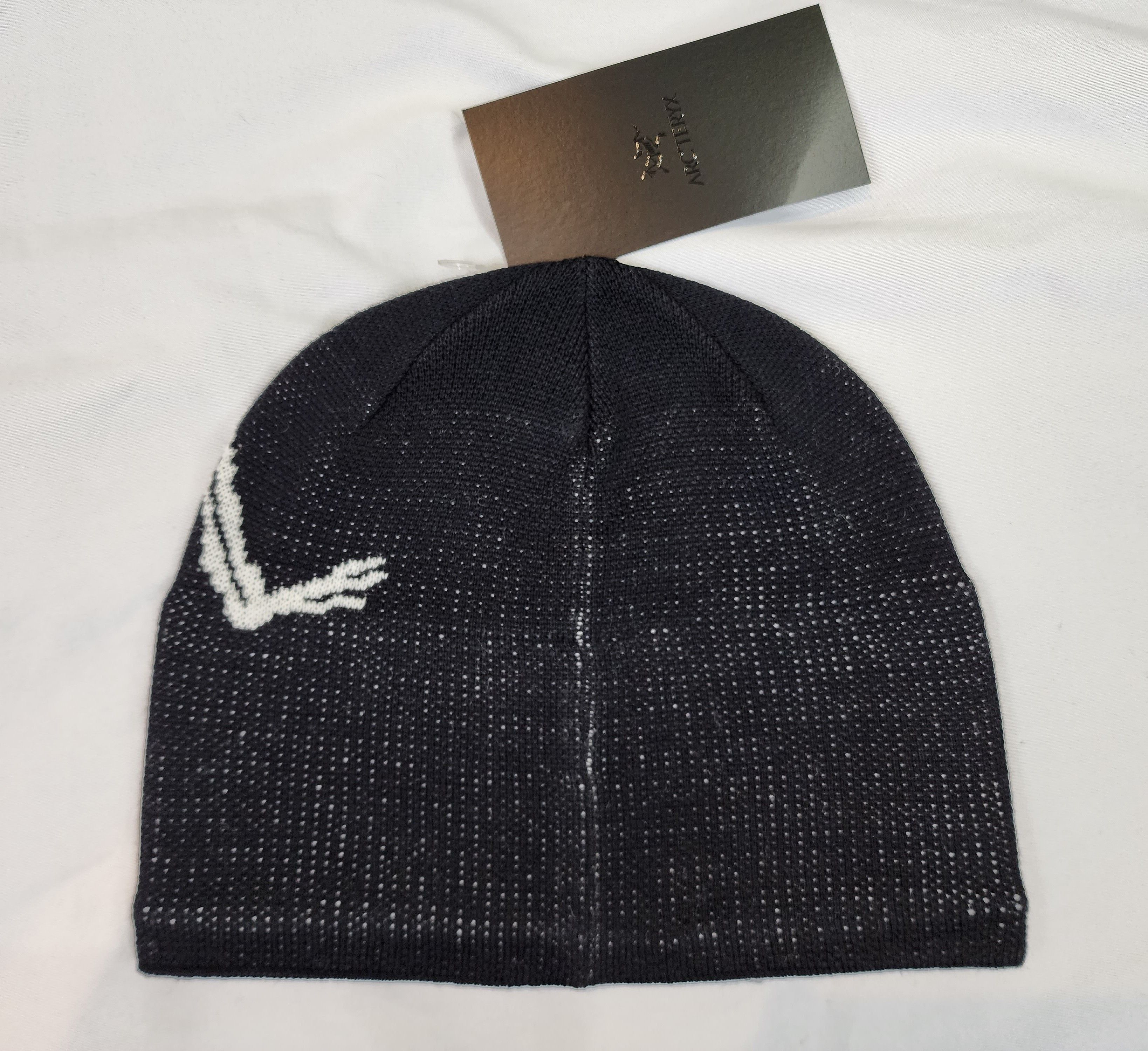 Arc’teryx Bird Head Toque Beanie Orca Brand New OS hotsell