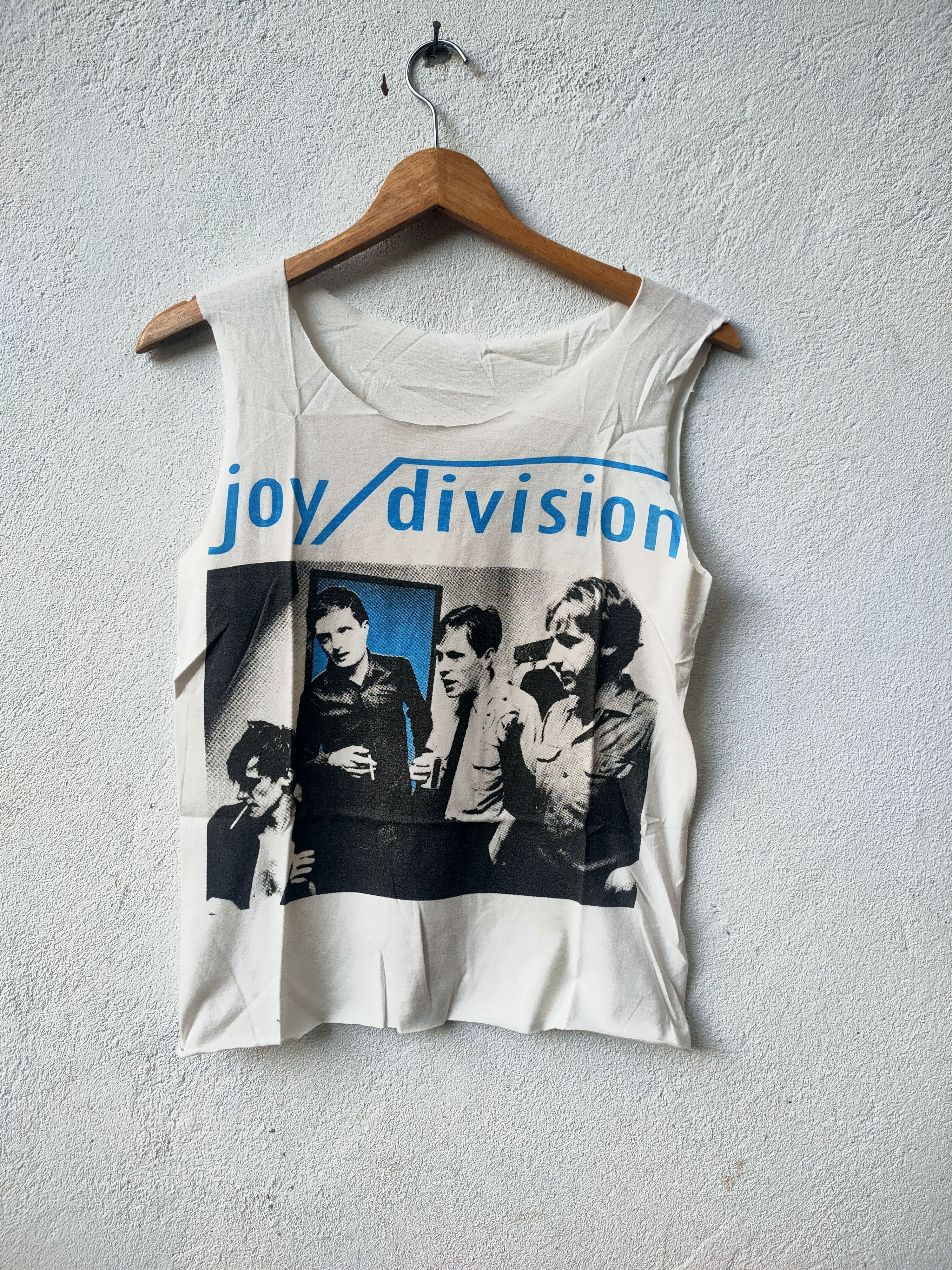 Band Tees Vintage joy division band punk rock grunge tshirt Size US M / EU 48-50 / 2 - 1 Thumbnail