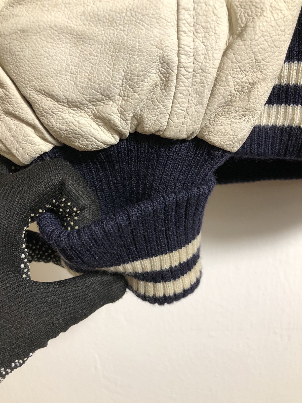 Japanese Brand Vintage Suntory Boss Coffee Varsity Wool Jacket Size US XL / EU 56 / 4 - 7 Thumbnail