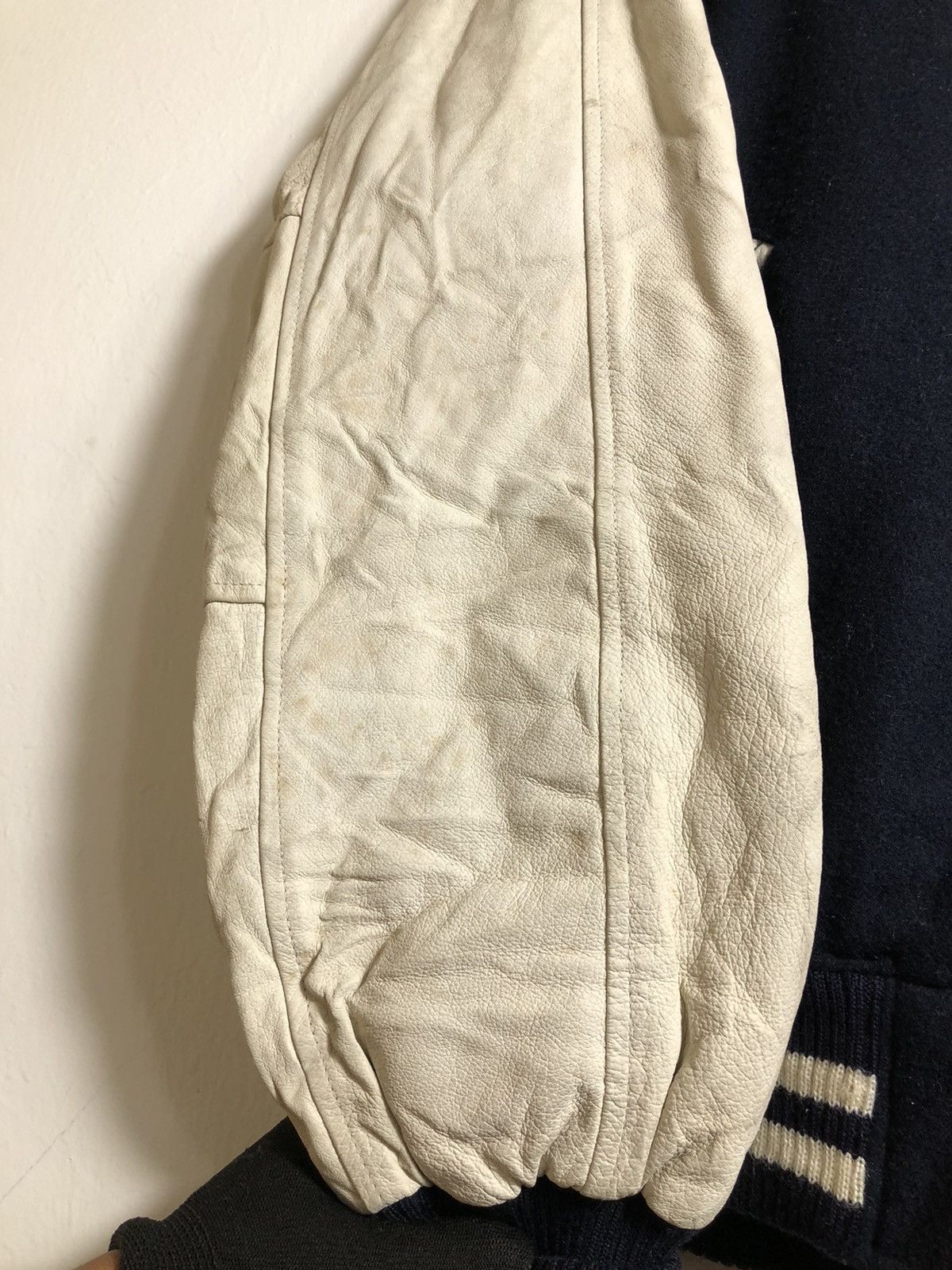 Japanese Brand Vintage Suntory Boss Coffee Varsity Wool Jacket Size US XL / EU 56 / 4 - 6 Thumbnail
