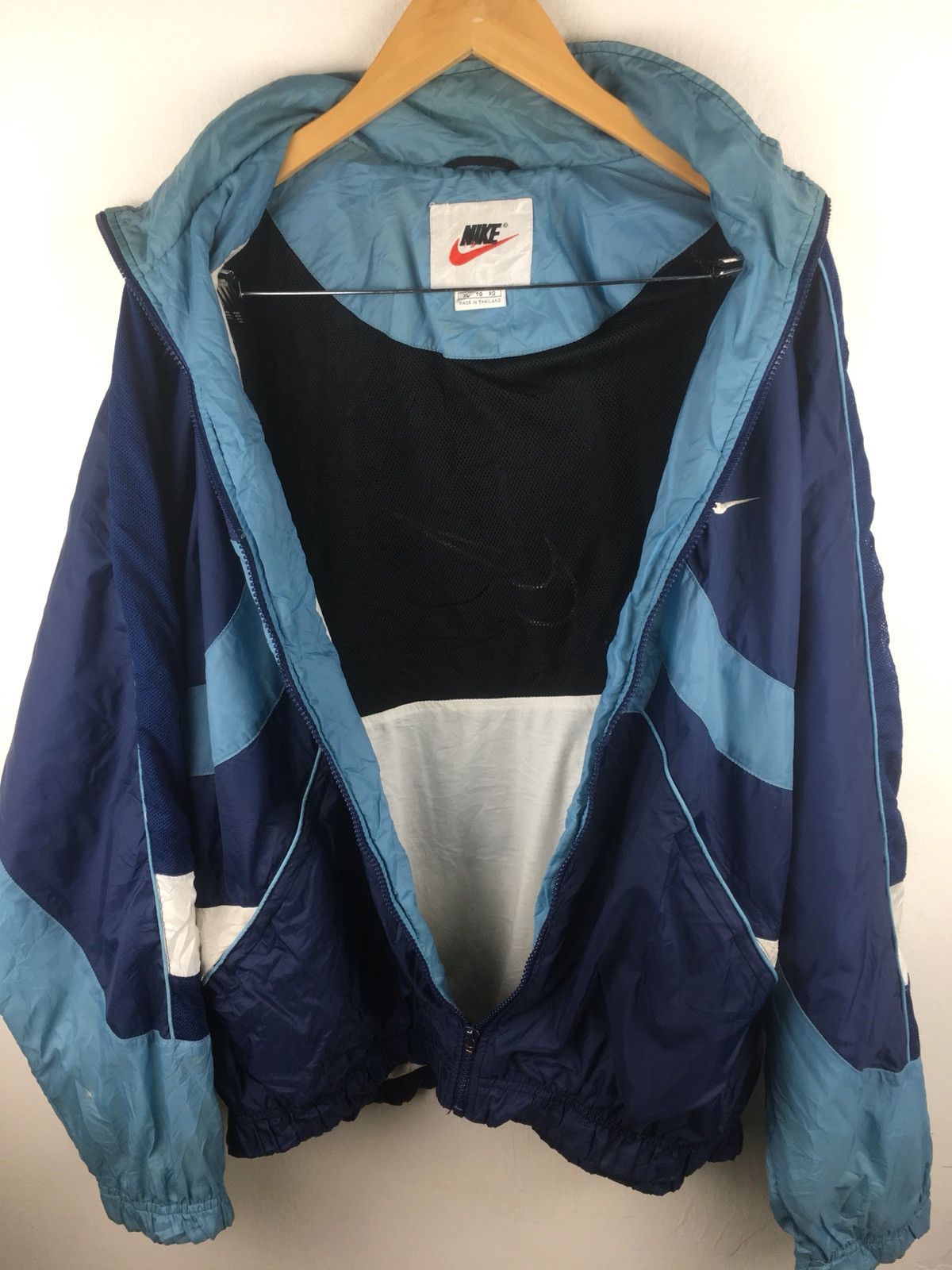 Nike × Vintage vintage 90s nike training Jacket Armpit 26.5x28 Size US XL / EU 56 / 4 - 3 Thumbnail