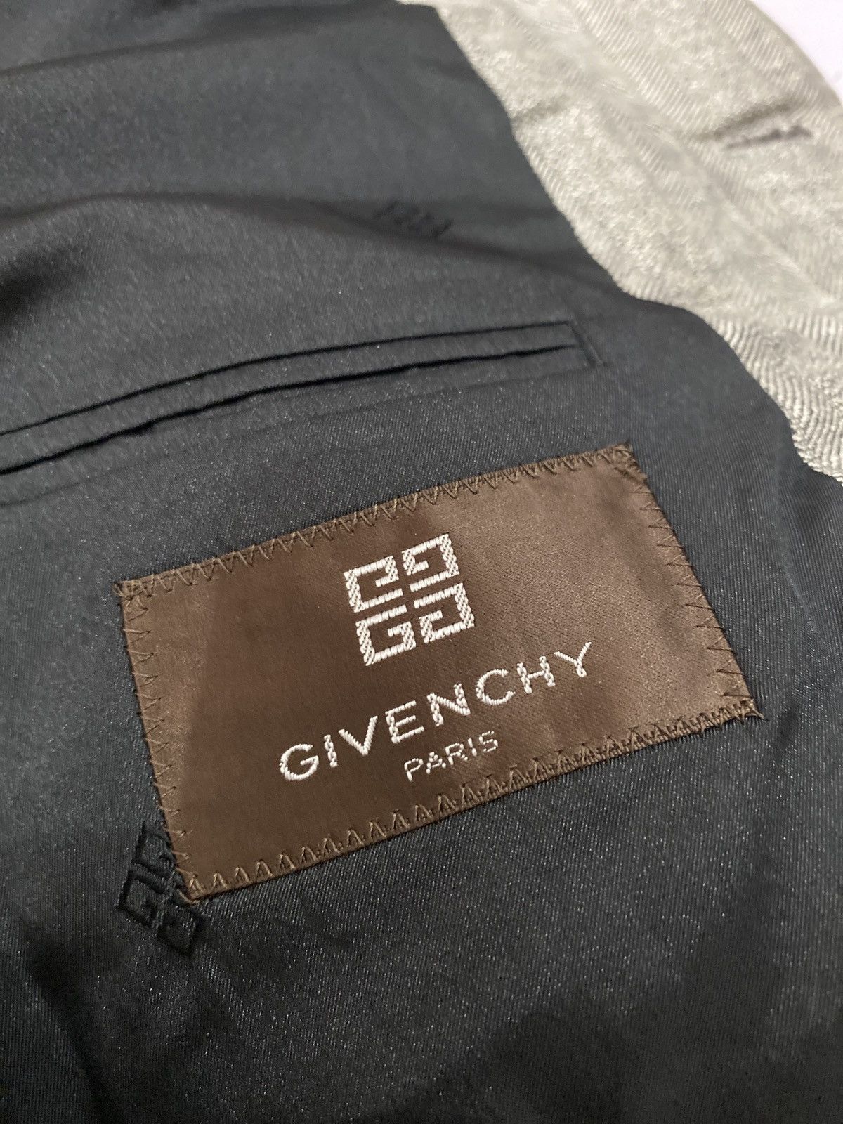 Givenchy × Vintage Vintage Givenchy Paris Jacket Size US M / EU 48-50 / 2 - 9 Thumbnail