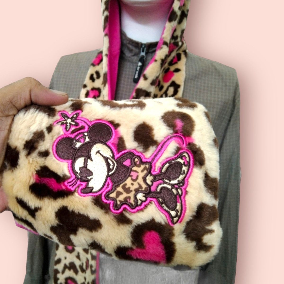 Disney × Japanese Brand × Mickey Mouse VINTAGE MINNIE MOUSE LEOPARD FAUX FUR Size ONE SIZE - 11 Thumbnail