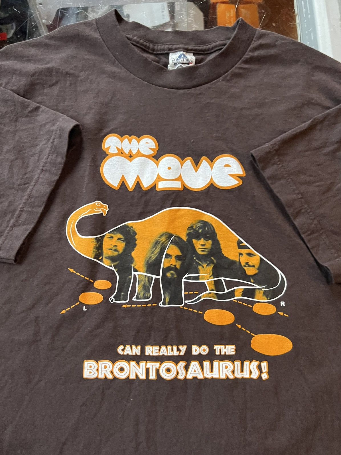 Band Tees × Vintage Vintage The Move Brontosaurus Rock Band Shirt Size US L / EU 52-54 / 3 - 1 Thumbnail