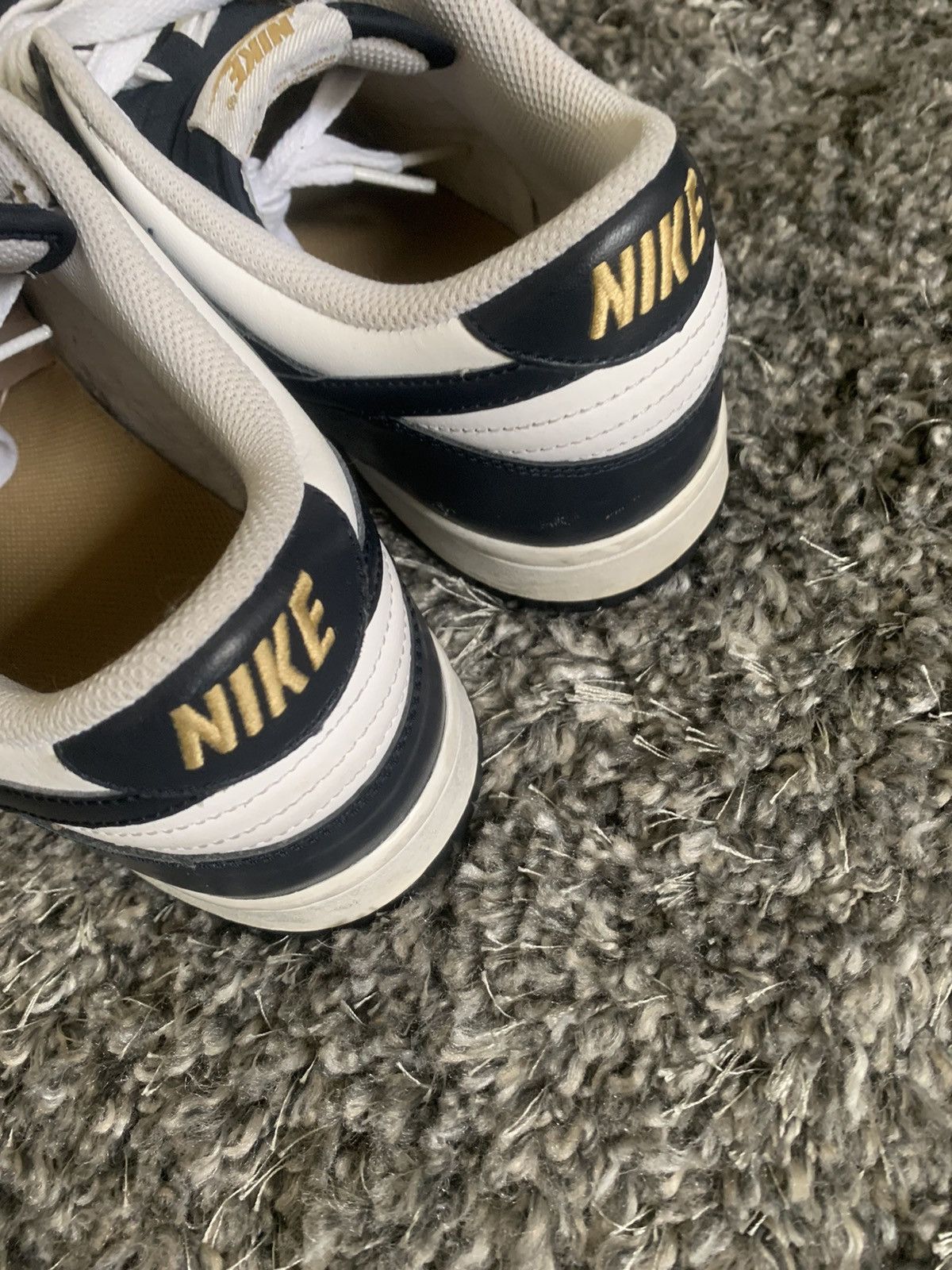 Nike Nike Dunk Low CL White/Dark Obsidian/Metallic Gold 2009 Size US 11 / EU 44 - 6 Thumbnail