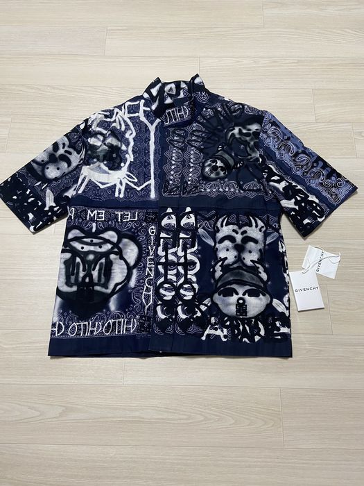 Givenchy 41 Givenchy X Chito Bandana short sleeve zip up shirt