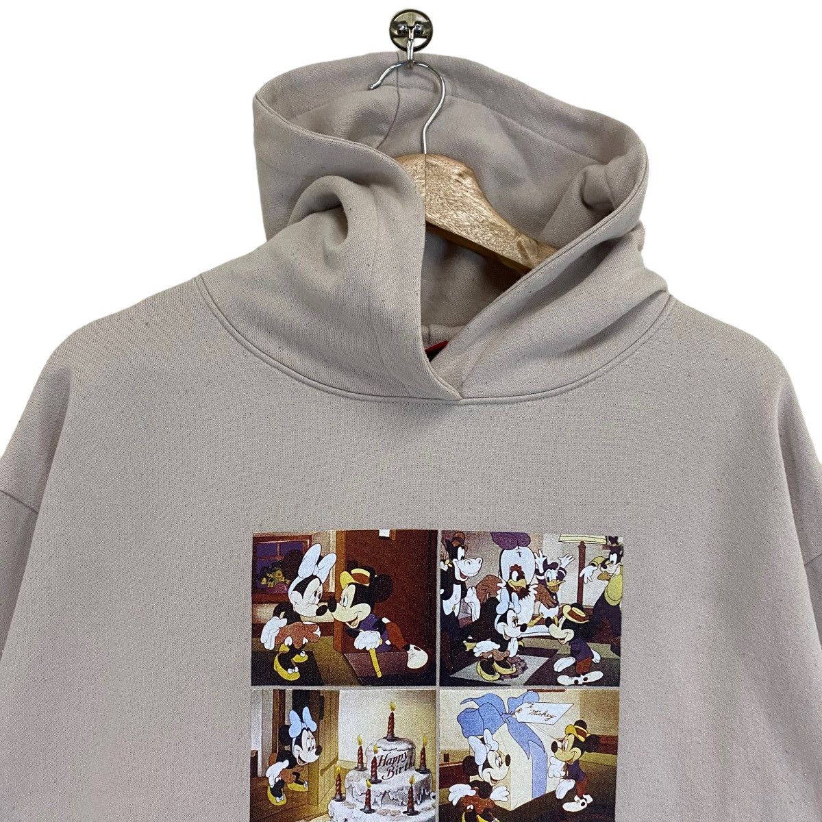 Disney × Vintage Vintage Mickey Mouse Family Big Logo Crewneck Hoodies Size M Size US M / EU 48-50 / 2 - 4 Thumbnail