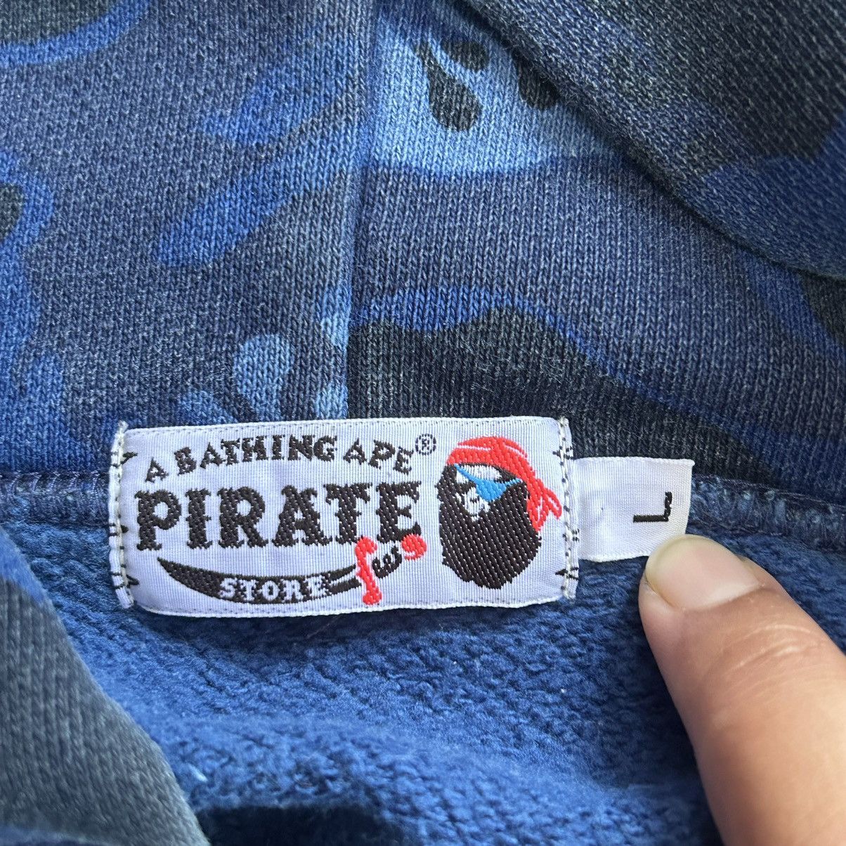Bape Bape Pirate Store Fire Camo Zip Hoodie Size US L / EU 52-54 / 3 - 4 Thumbnail