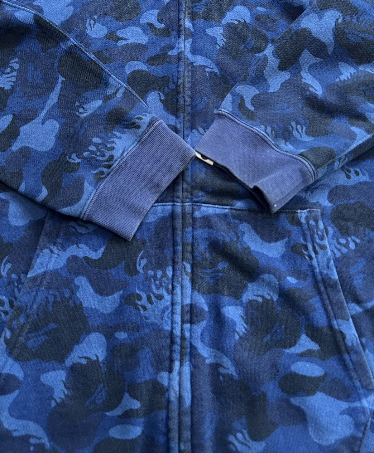 Bape Bape Pirate Store Fire Camo Zip Hoodie Size US L / EU 52-54 / 3 - 3 Thumbnail
