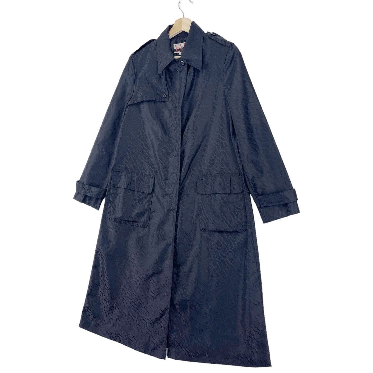 Valentino Valentino Garavani Black Monogram Trench Coat Size US M / EU 48-50 / 2 - 2 Thumbnail