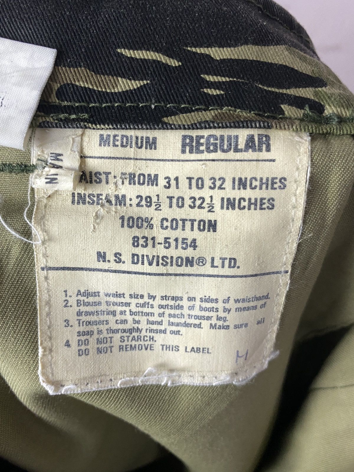 Vintage 💥BINDING NOW💥Vintage N.S Division Cargo Pant Tiger Stripe Size US 34 / EU 50 - 19 Thumbnail