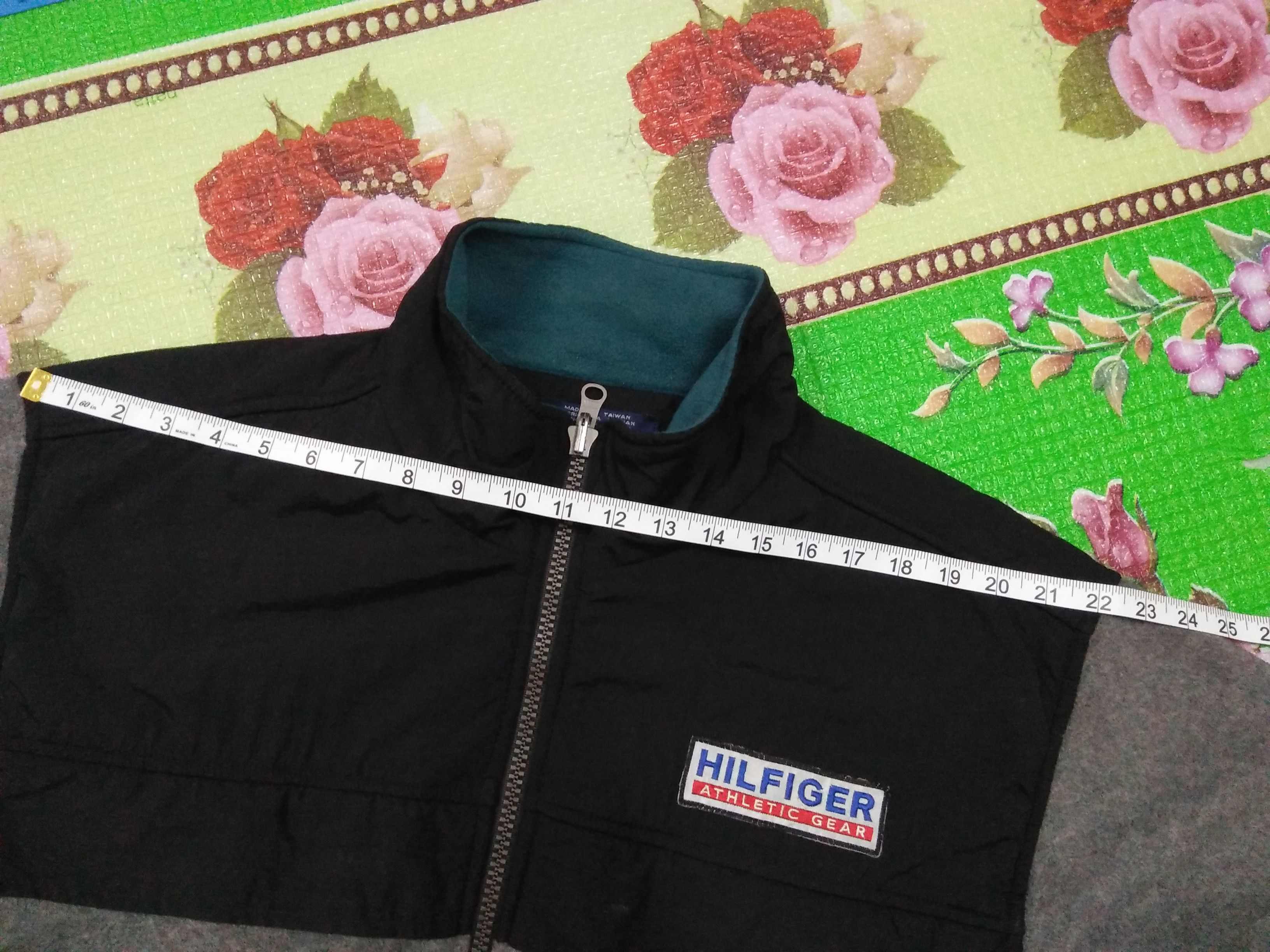 Tommy Hilfiger Fleece sweater Tommy Hilfiger athletic gear Size US XL / EU 56 / 4 - 2 Thumbnail