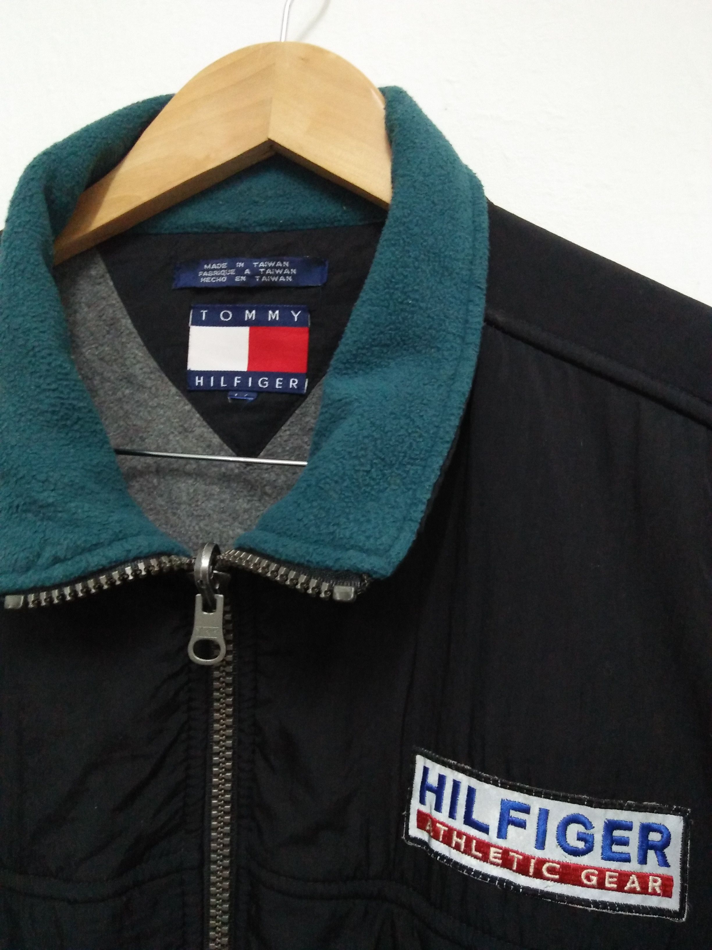 Tommy Hilfiger Fleece sweater Tommy Hilfiger athletic gear Size US XL / EU 56 / 4 - 10 Thumbnail