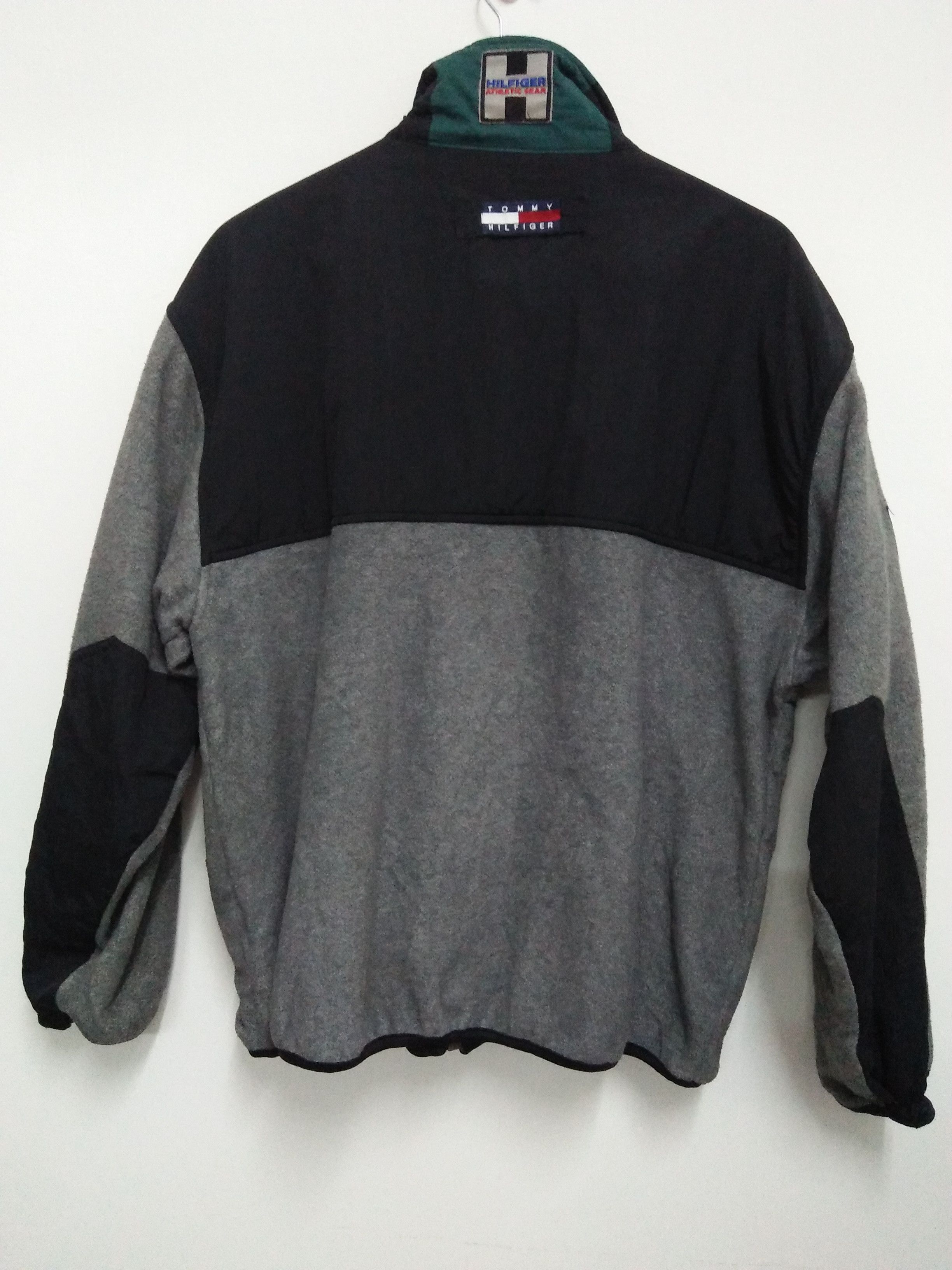 Tommy Hilfiger Fleece sweater Tommy Hilfiger athletic gear Size US XL / EU 56 / 4 - 8 Thumbnail