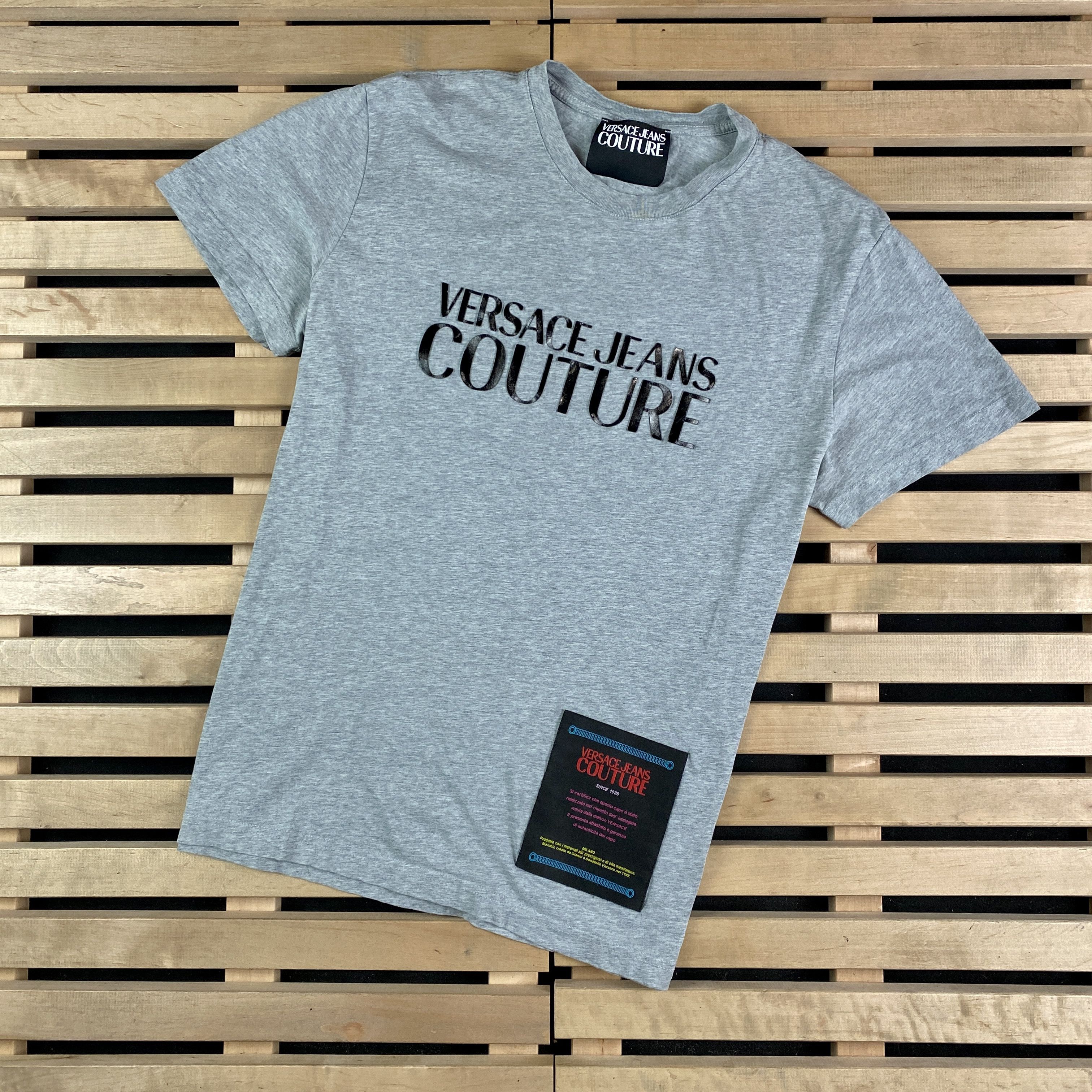 Versace × Versace Jeans Couture Mens T-Shirt Versace Big Logo Size XL Size US XL / EU 56 / 4 - 1 Thumbnail