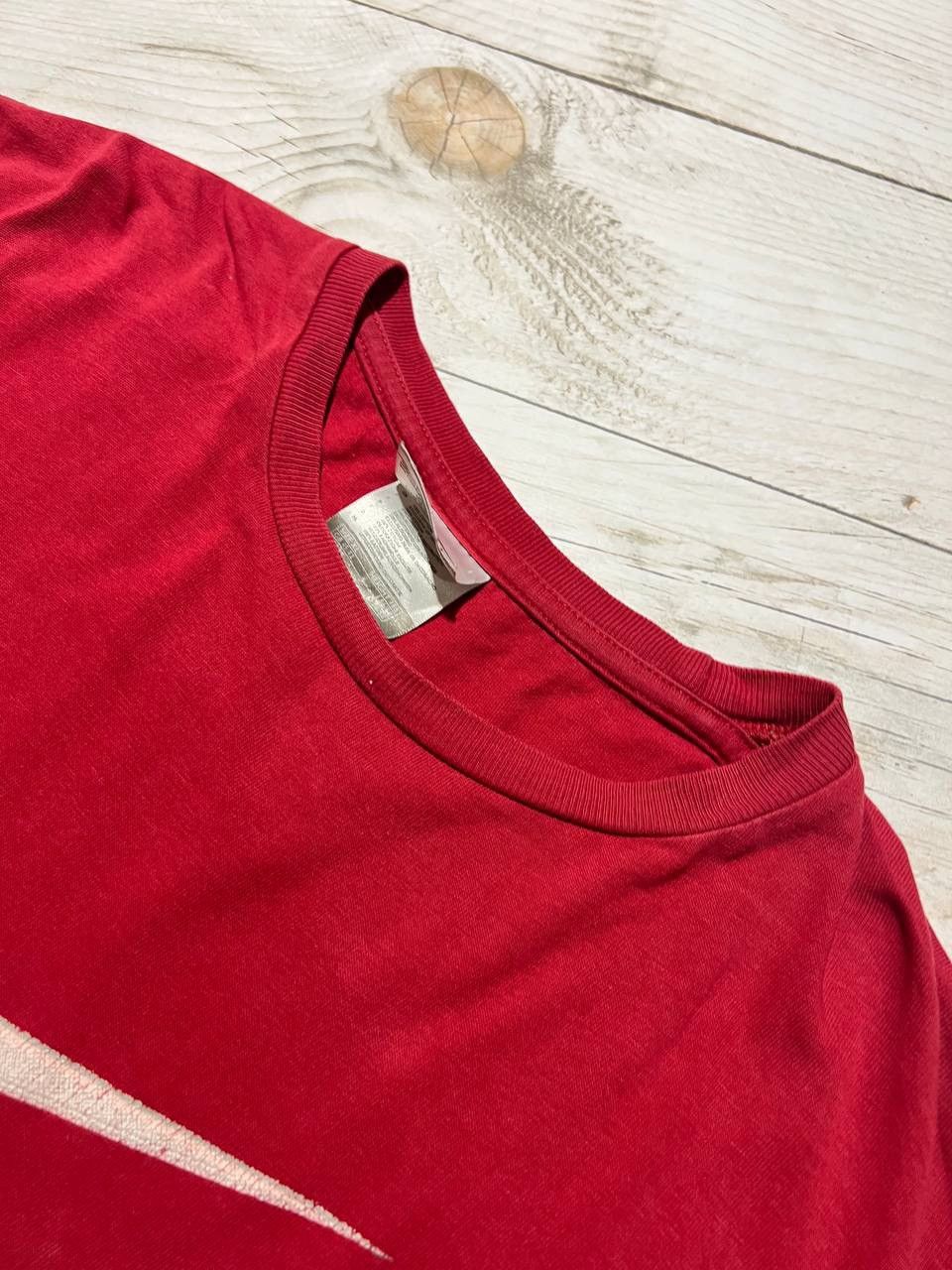 Nike Vintage Nike T-Shirt Big Logo Swoosh 00s Size US XL / EU 56 / 4 - 5 Thumbnail