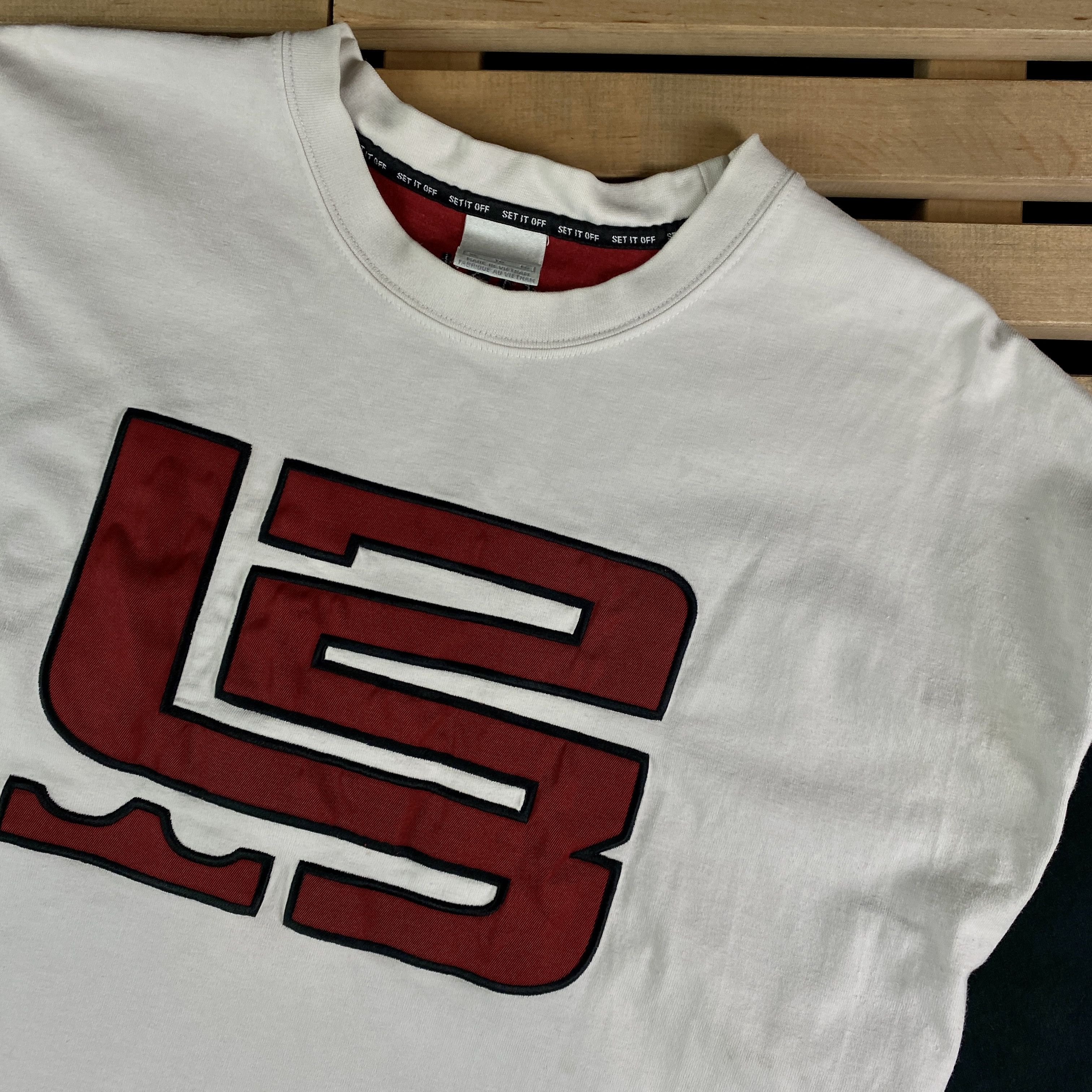 Nike × Vintage Mens T-Shirt Nike Big Logo Vintage Size XL Size US XL / EU 56 / 4 - 2 Thumbnail
