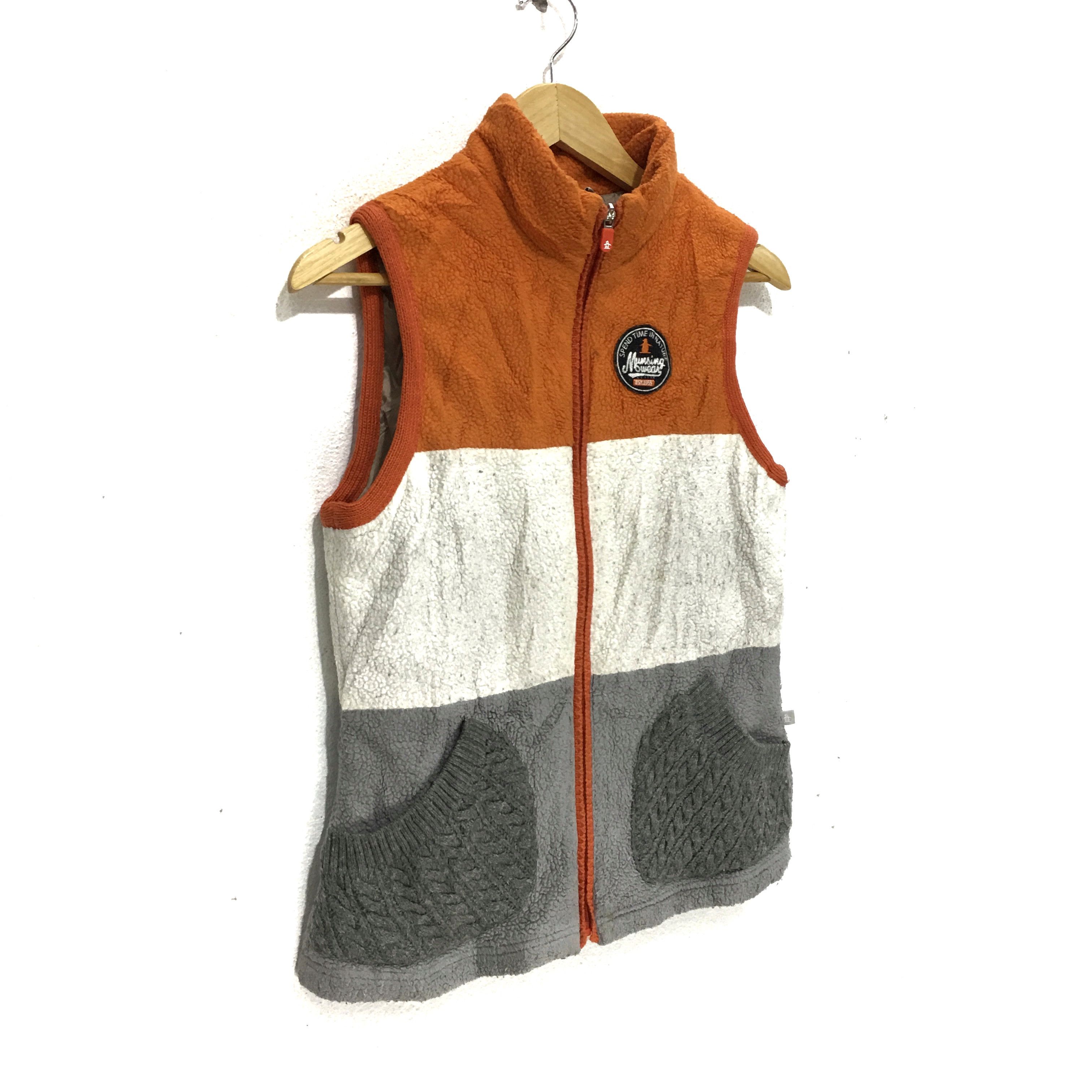 Vtg MUNSINGWEAR Grand Slam Fishing Vest Hunting Sweater