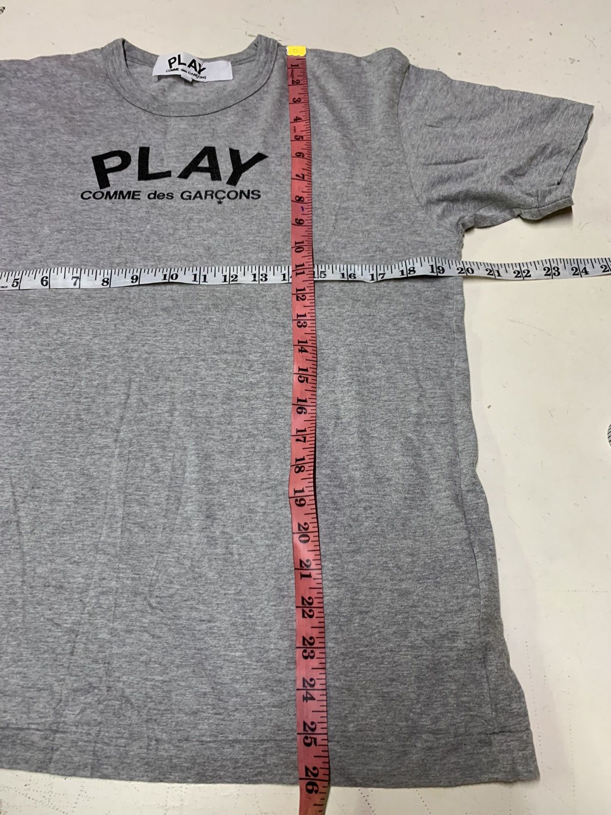 Comme des Garcons Comme DES garçons Play tee grey Size US M / EU 48-50 / 2 - 14 Thumbnail
