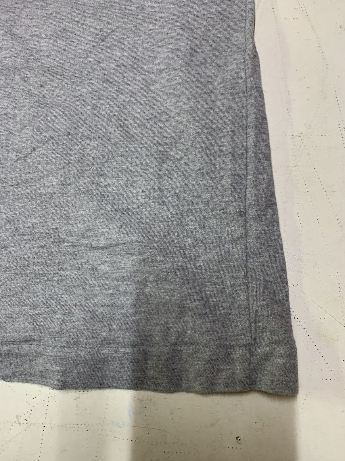 Comme des Garcons Comme DES garçons Play tee grey Size US M / EU 48-50 / 2 - 6 Thumbnail