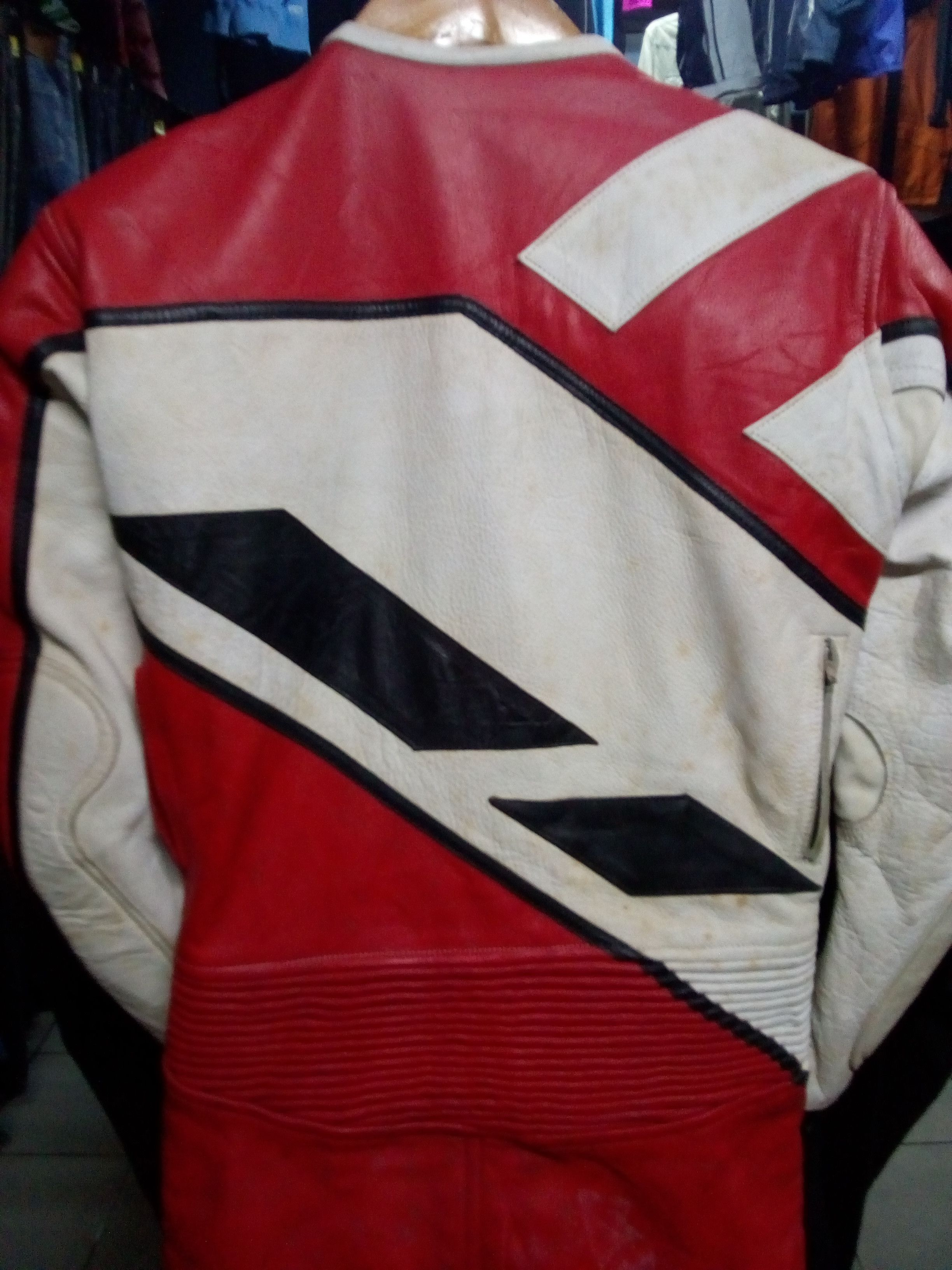 Branded Leather Super dolphin racing suite Size US 30 / EU 46 - 4 Thumbnail