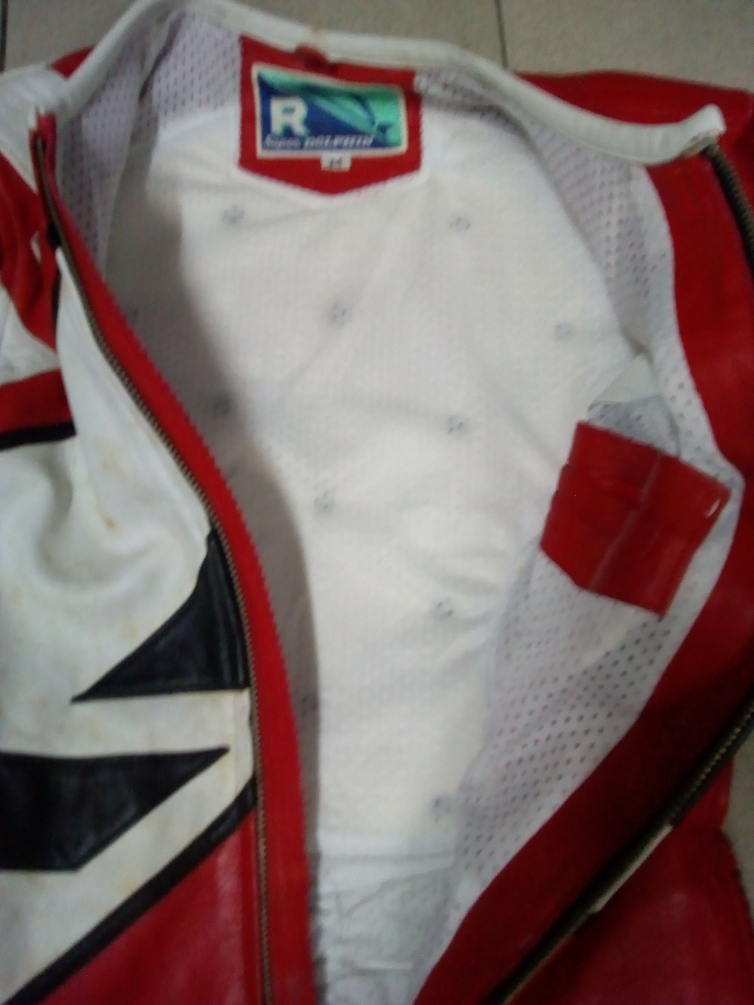Branded Leather Super dolphin racing suite Size US 30 / EU 46 - 7 Thumbnail