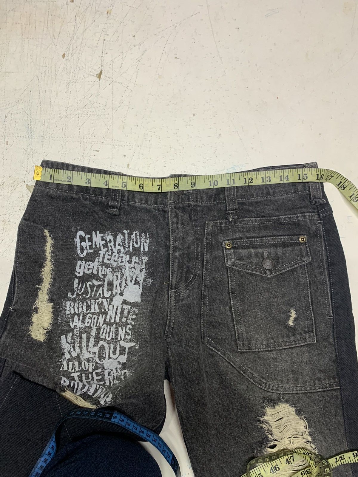 Other Black and white Size US 32 / EU 48 - 17 Thumbnail