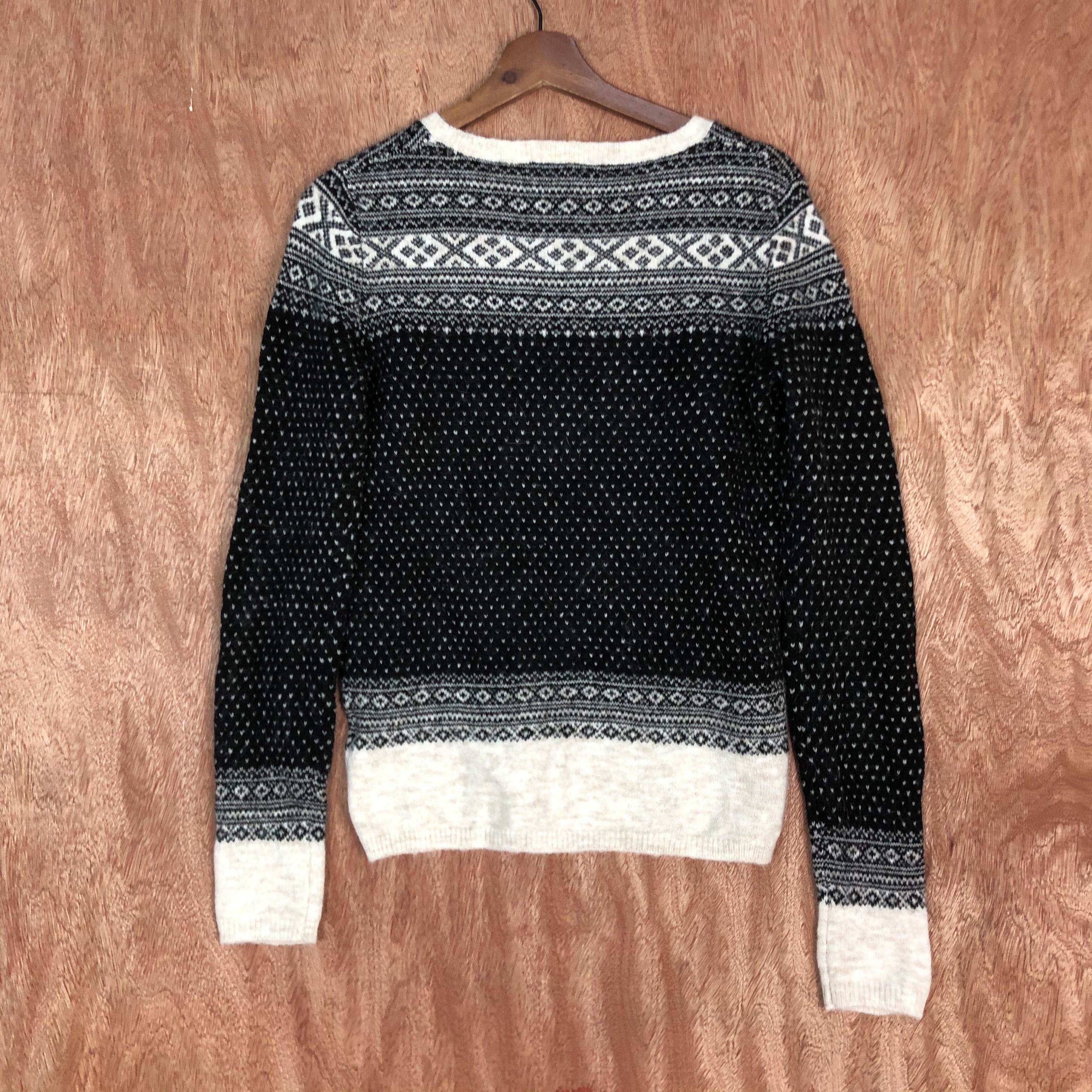 Homespun Knitwear × Japanese Brand DLL Ines De Fressange X Uniqlo Paris Black Knitwear #c555 Size US M / EU 48-50 / 2 - 10 Thumbnail