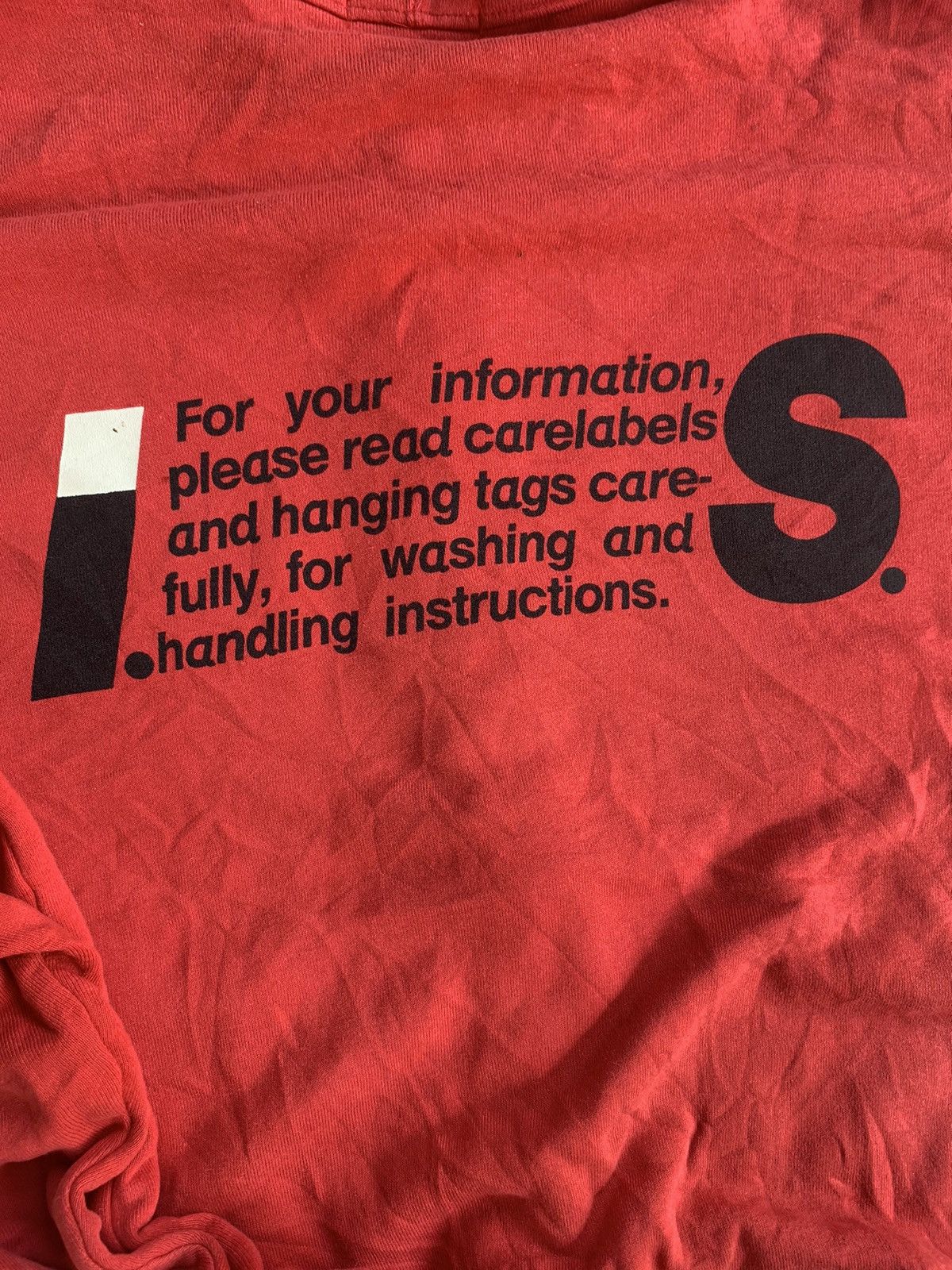 Issey Miyake Issey Miyake IS Care Label Logo Hoodie Red Sz S/M Size US S / EU 44-46 / 1 - 10 Thumbnail