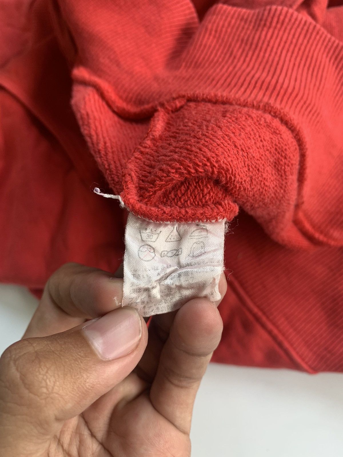 Issey Miyake Issey Miyake IS Care Label Logo Hoodie Red Sz S/M Size US S / EU 44-46 / 1 - 8 Thumbnail