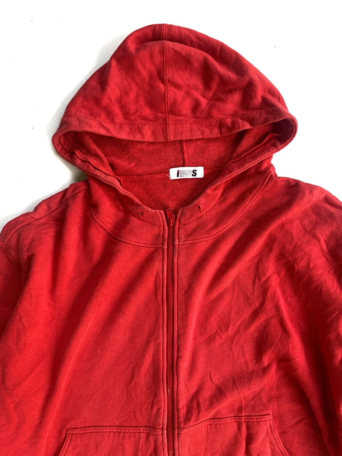 Issey Miyake Issey Miyake IS Care Label Logo Hoodie Red Sz S/M Size US S / EU 44-46 / 1 - 4 Thumbnail