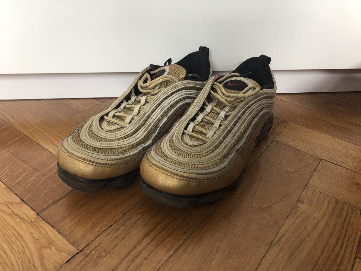 Nike Nike Air VaporMax 97 Metallic Gold Size US 8.5 / EU 41-42 - 1 Thumbnail