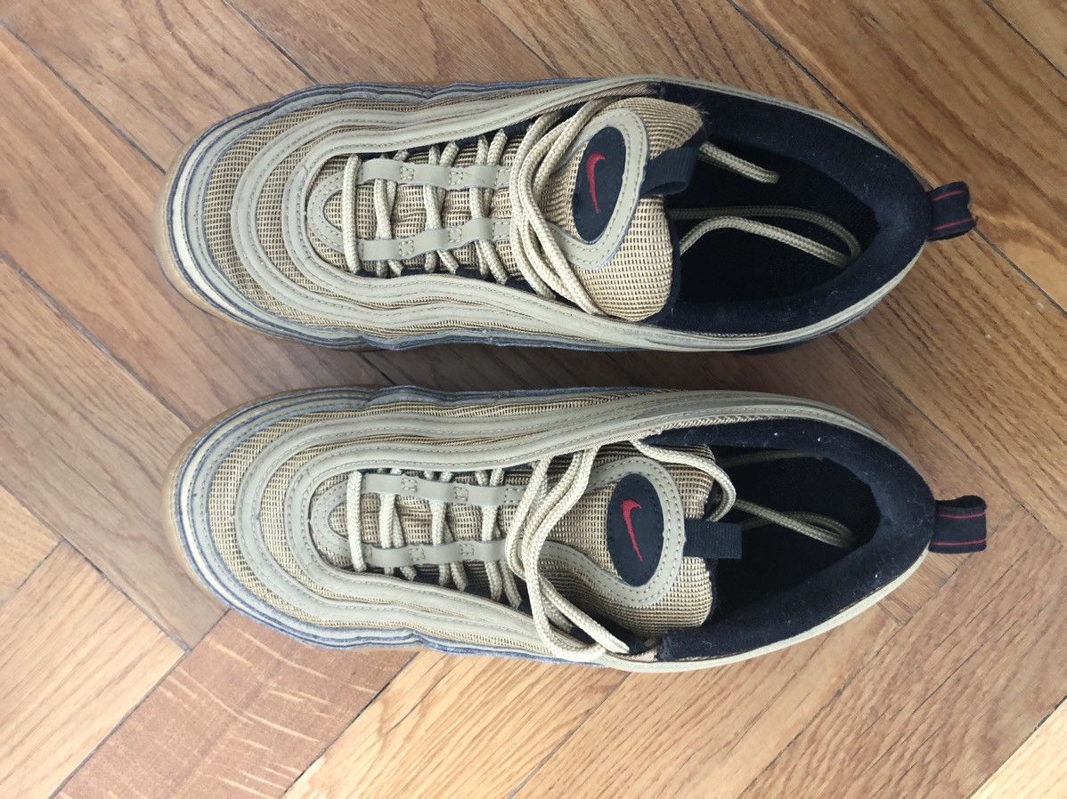 Nike Nike Air VaporMax 97 Metallic Gold Size US 8.5 / EU 41-42 - 3 Thumbnail
