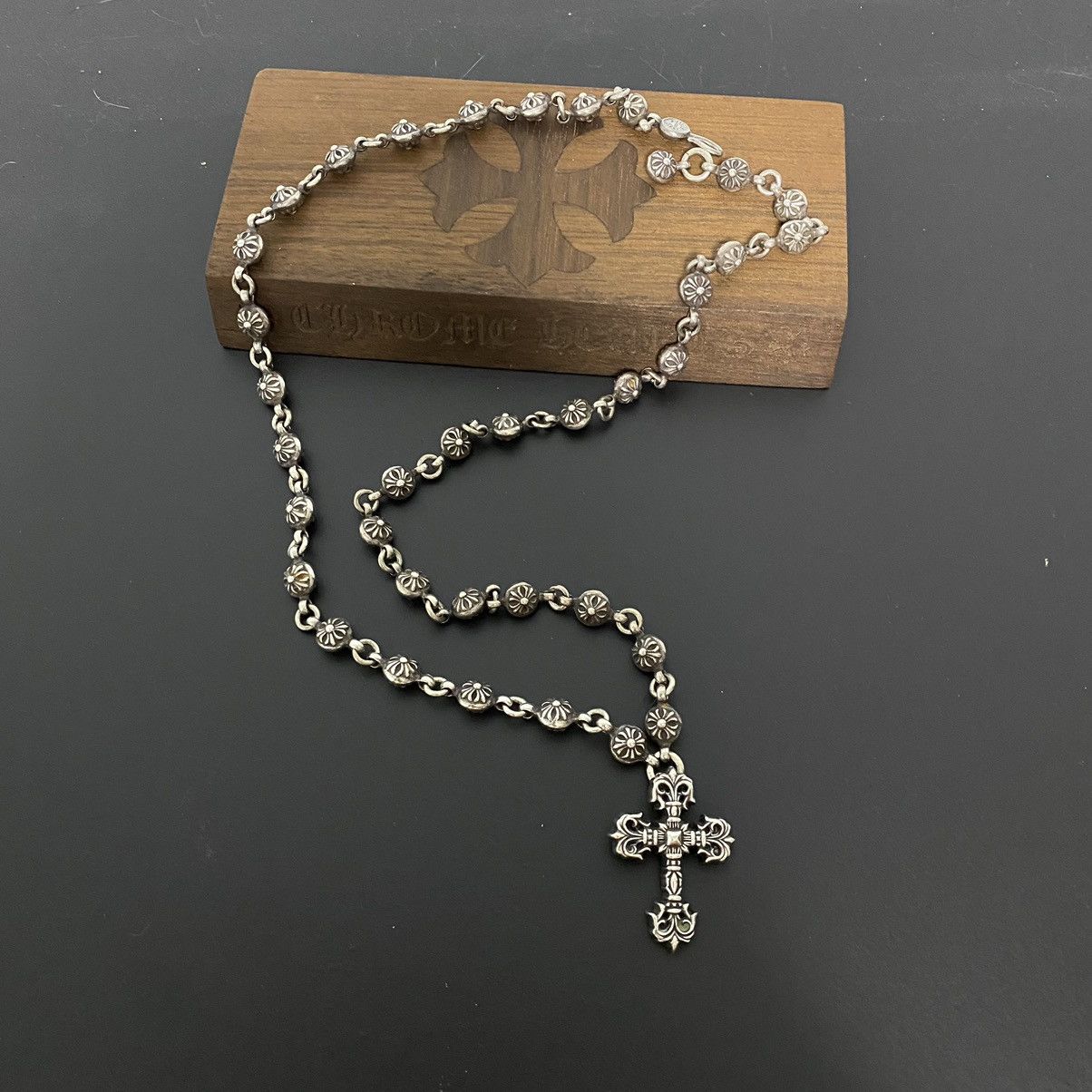 Chrome Hearts Chrome hearts Cross Ball Chain Flames Cross Necklace ...