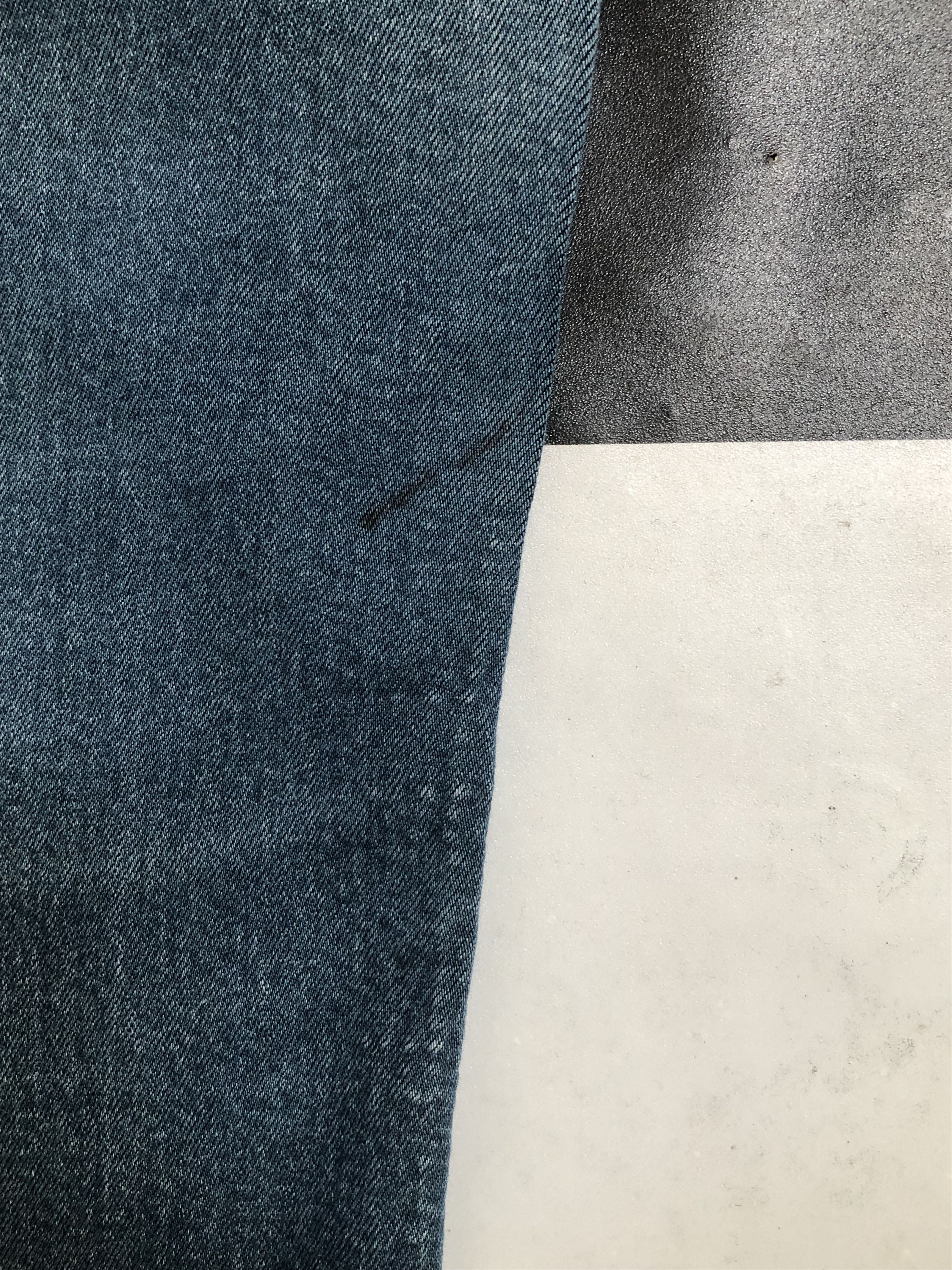 Levis 511 Distressed Denim Slim Jean L543