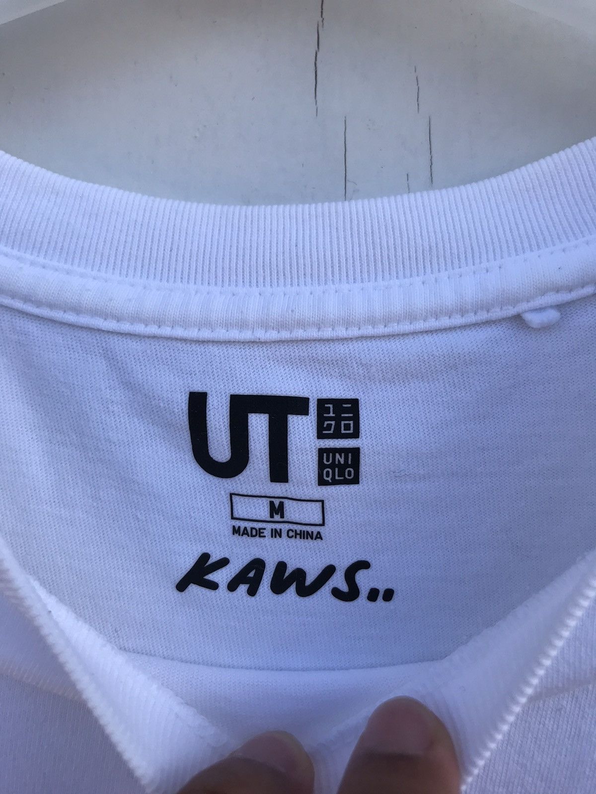 Kaws × Uniqlo Uniqlo X Kaws X Sesame Street Size US M / EU 48-50 / 2 - 4 Thumbnail