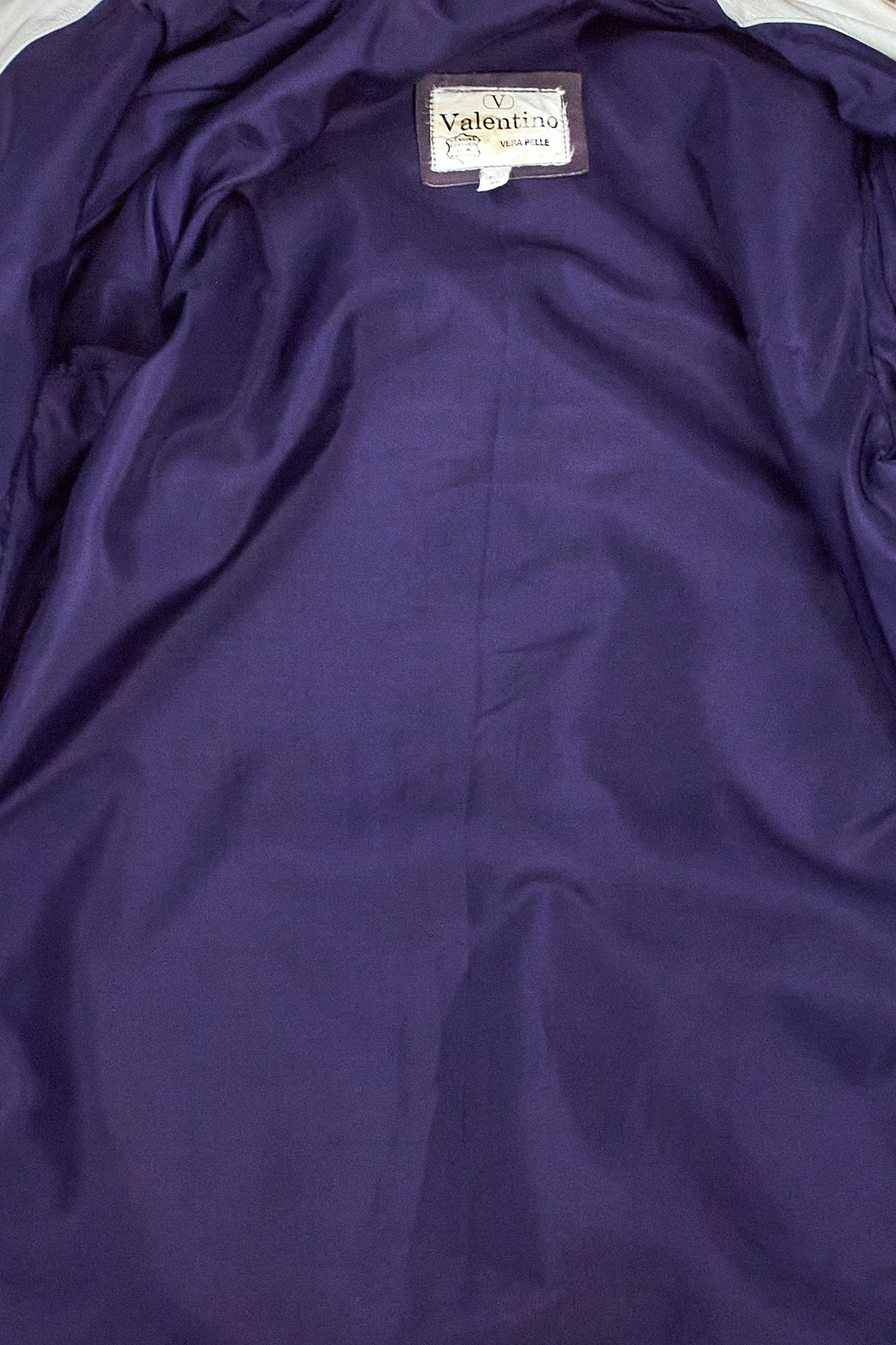 Valentino Rare vintage Valentino women's leather coat, raincoat cloak Size XL / US 12-14 / IT 48-50 - 16 Thumbnail