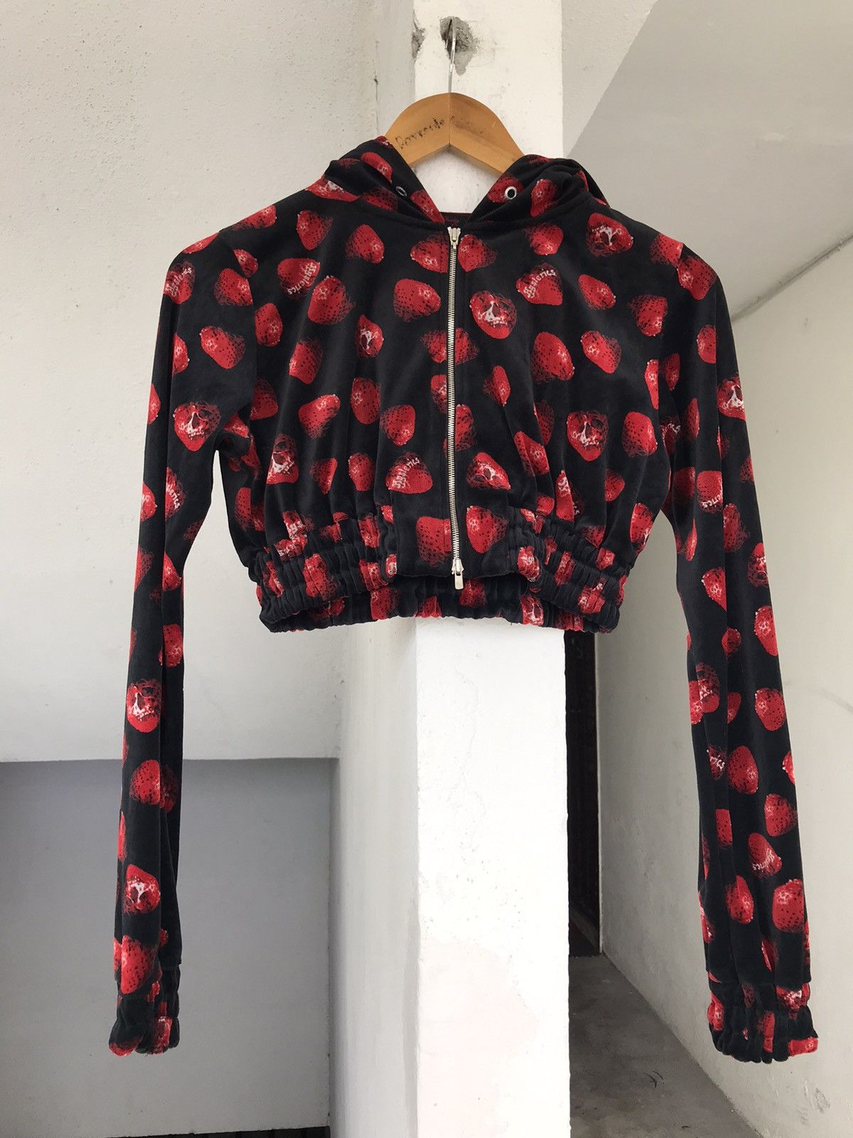 Hysteric Glamour Skull Strawberry | Grailed
