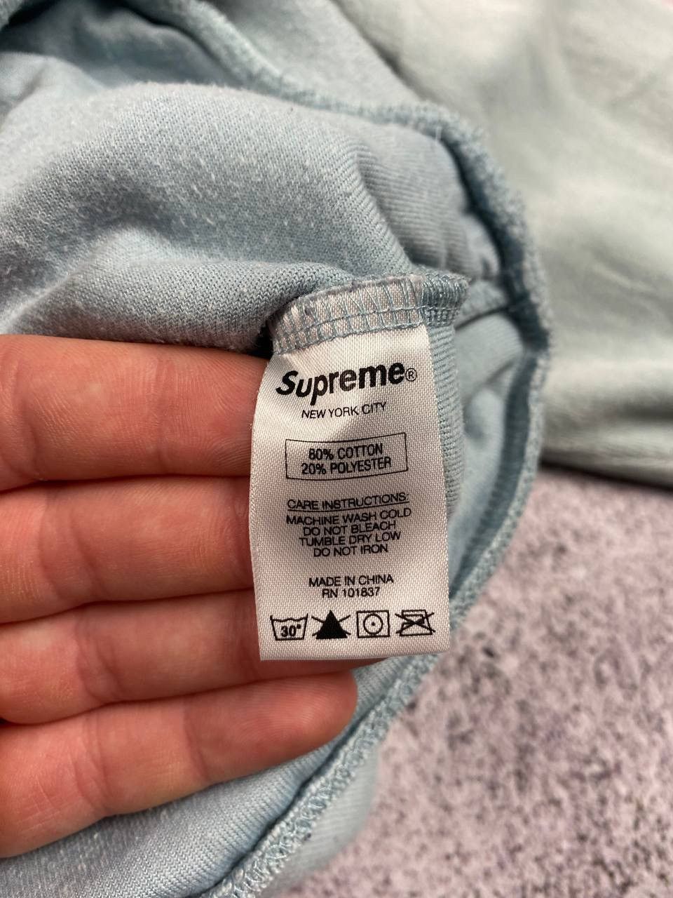 Supreme Vintage SUPREME Velour 1/4 Zip Pullover Sweater Size US M / EU 48-50 / 2 - 8 Thumbnail