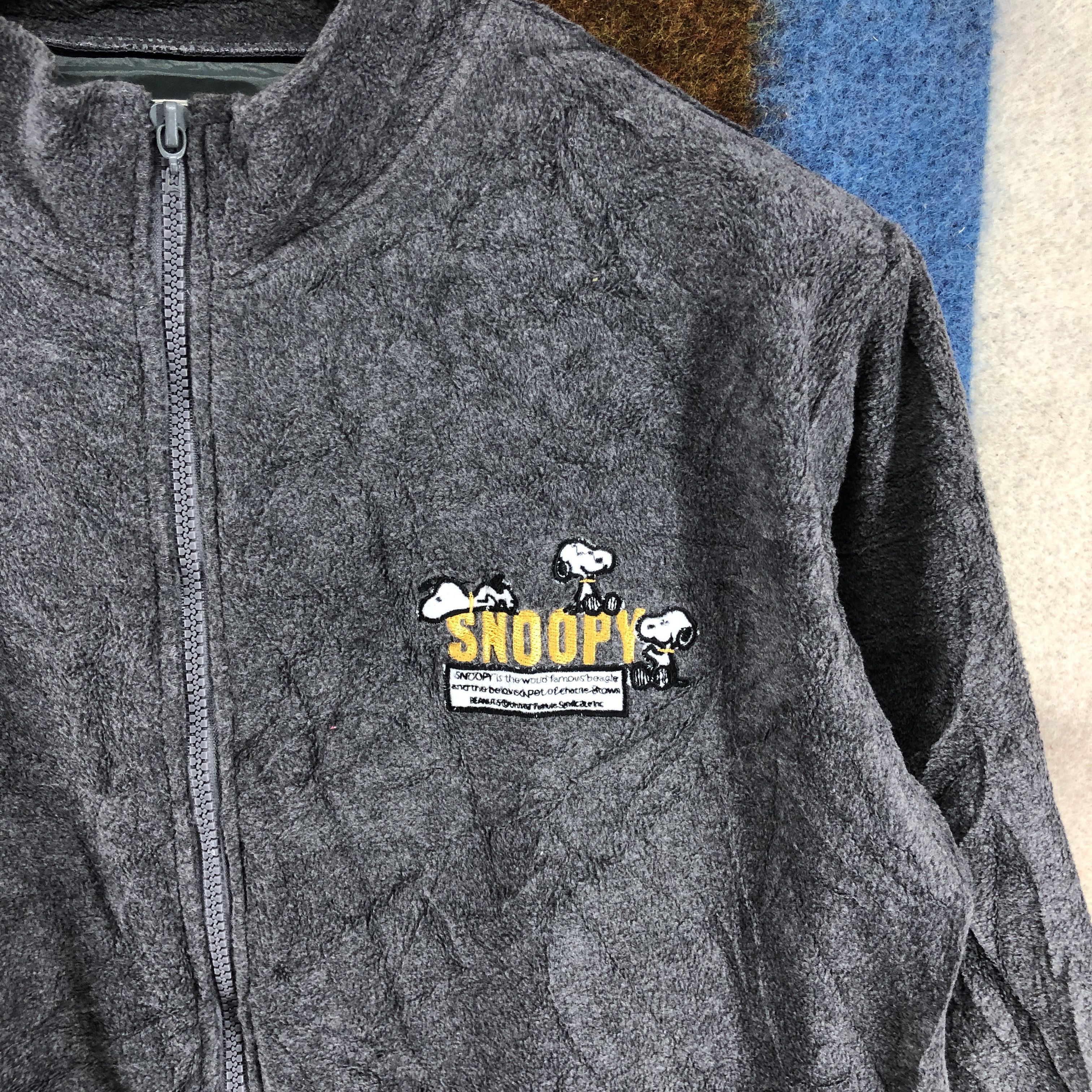 Peanuts PEANUTS SNOOPY Turtle Neck Zipper Fleece #022/B Size US M / EU 48-50 / 2 - 4 Thumbnail